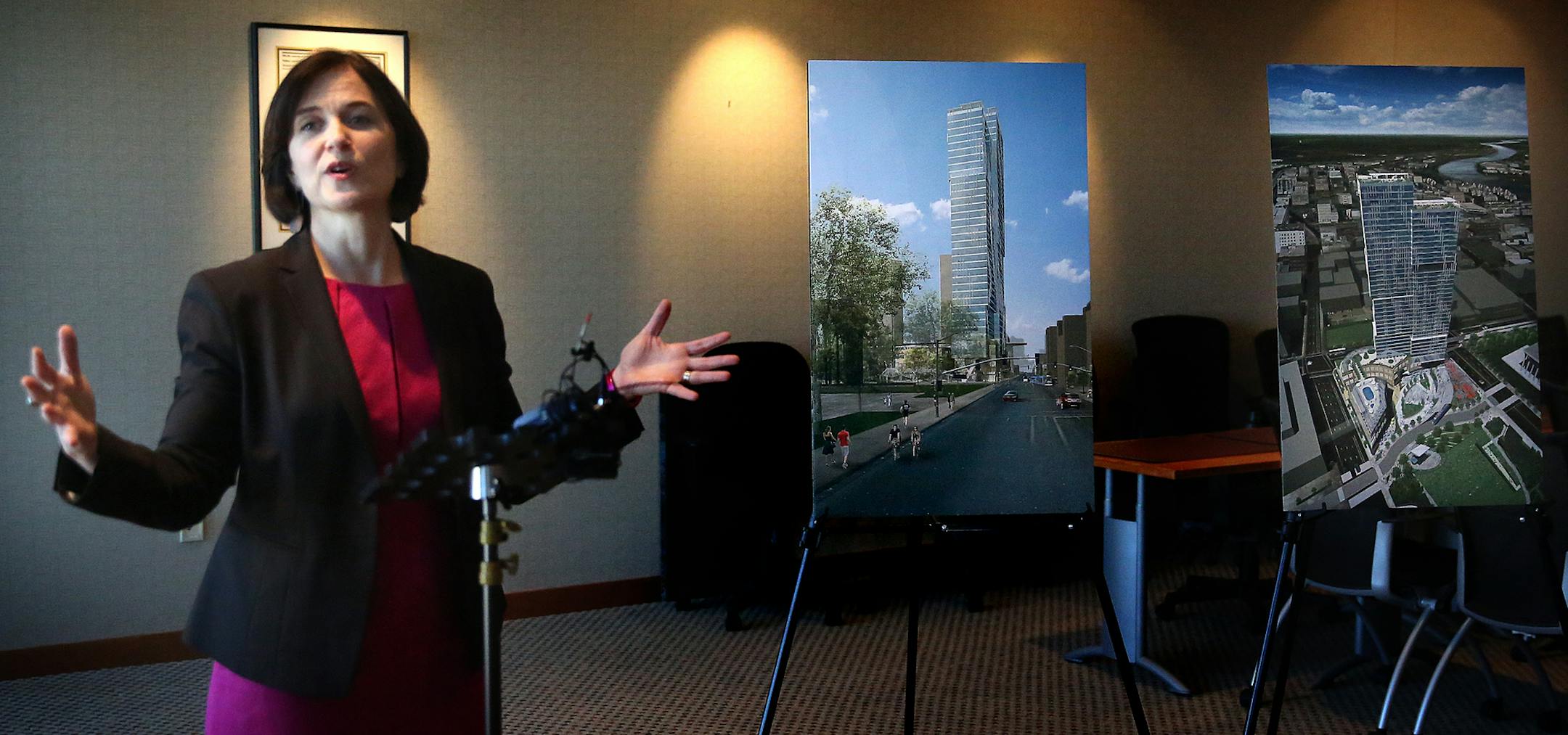 Minneapolis Mayor Betsy Hodges spoke at a news conference to announce that a City of Minneapolis review team had recommended to the City Council that United Properties be chosen as the developer for the Nicollet Hotel Block project. Renderings of the proposed development were on display. ] JIM GEHRZ ï james.gehrz@startribune.com / Minneapolis, MN / February 6, 2015 /10:30 AM ñ BACKGROUND INFORMATION: City planners recommend United Properties to develop Nicollet Hotel Block. Betsy Hodge