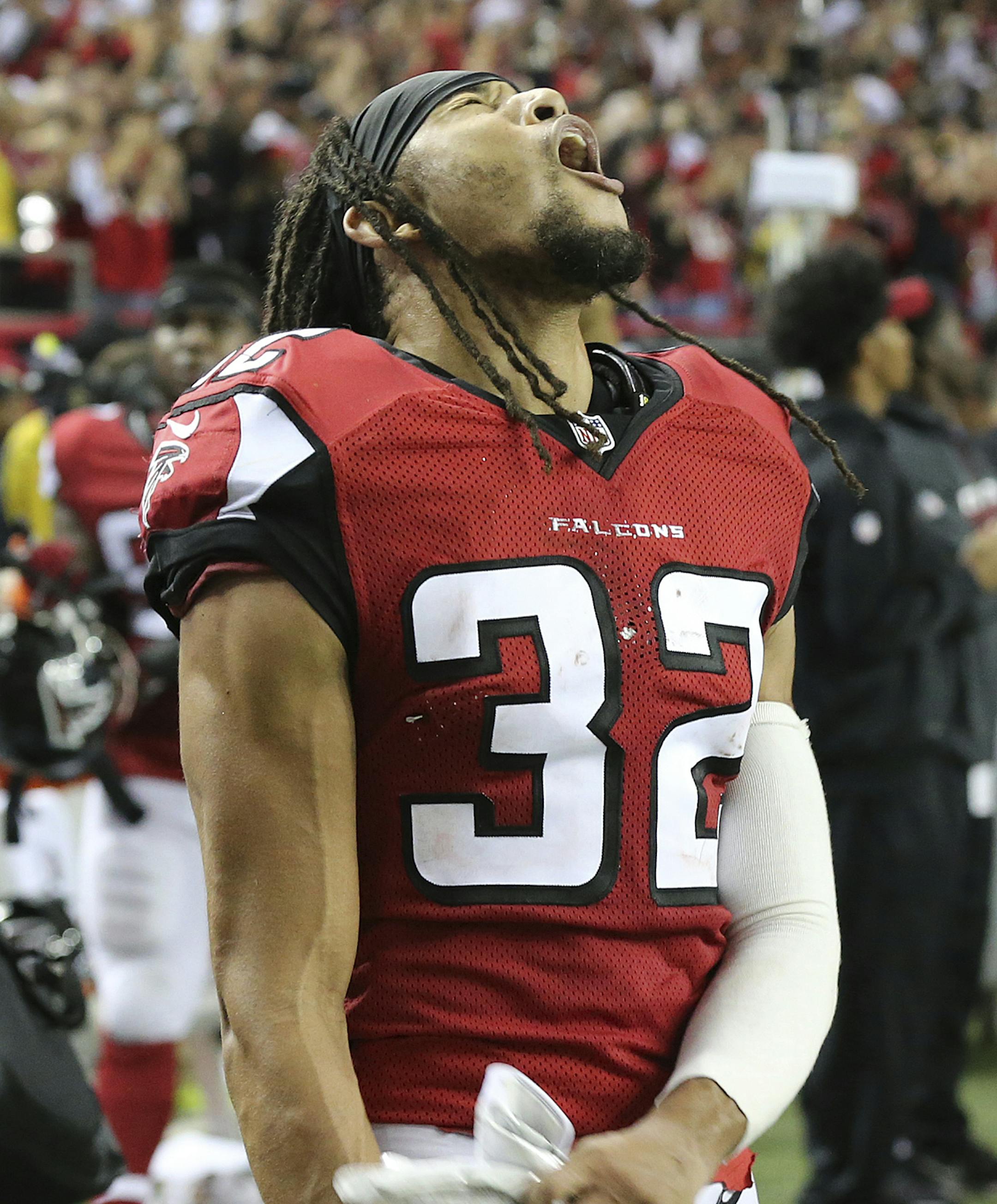 Atlanta Falcons cornerback Jalen Collins celebrates defeating the Green Bay Packers 44-21 in the NFL football NFC Championship game to advance to the Super Bowl, Sunday, Jan. 22, 2017, in Atlanta. (Curtis Compton/Atlanta Journal-Constitution via AP)