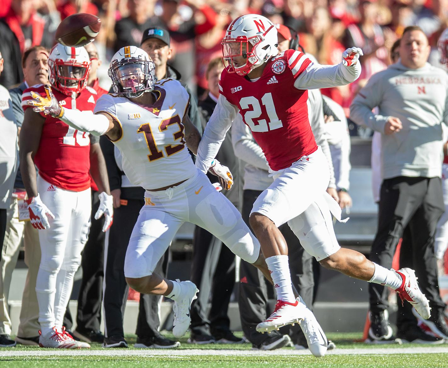 Nebraska defensive back Lamar Jackson stopped Minnesota receiver Rashod Bateman from making a grab during the second quarter