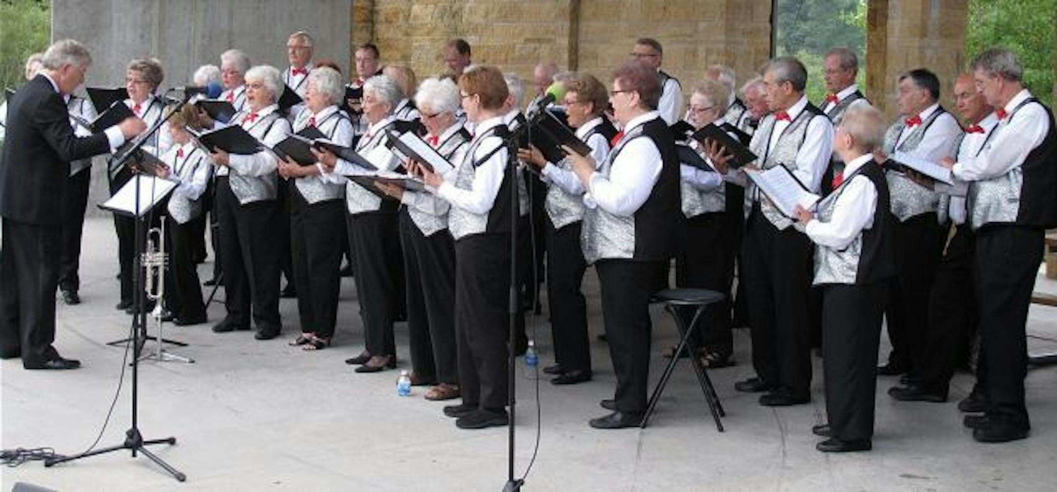 Velvet Tones is a senior adult choir now in its 13th season. Sponsored by Apple Valley Parks and Recreation and the Rosemount-Apple Valley-Eagan School District, the Velvet Tones began with 10 members. There are now over 70 singers in the group, which will perform Saturday evening at Eastview High School in Apple Valley.