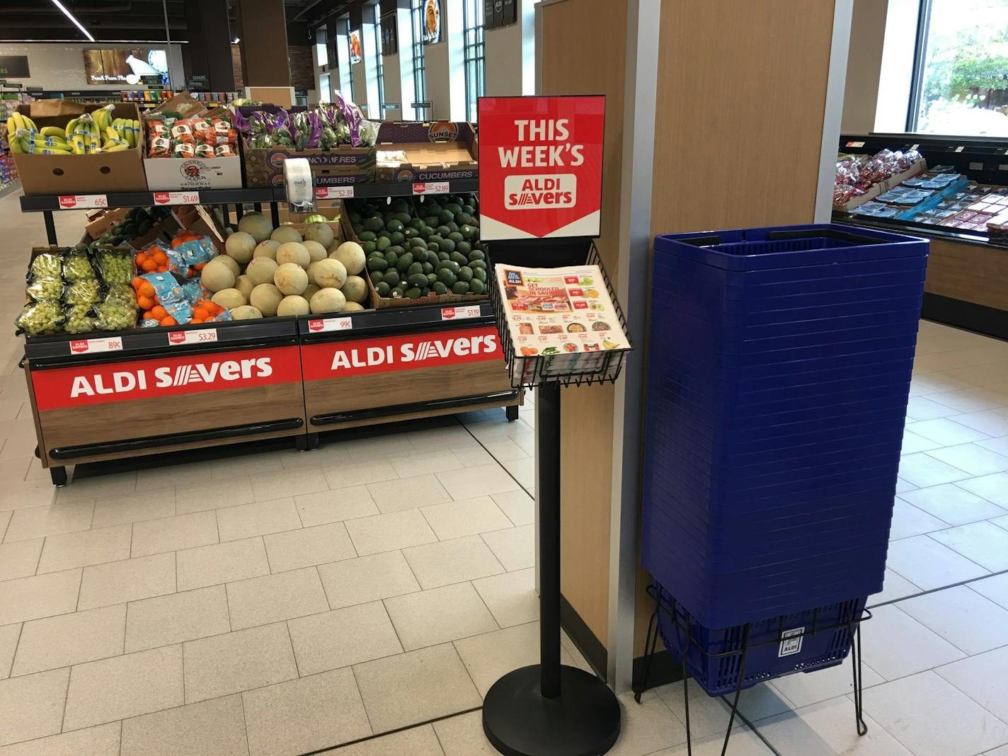 The Aldi in Uptown has a feature that's rare for the chain: shopping baskets. Executives believe the store will attract more customers who come on foot or by bike -- and buy smaller quantities -- than most of its locations.