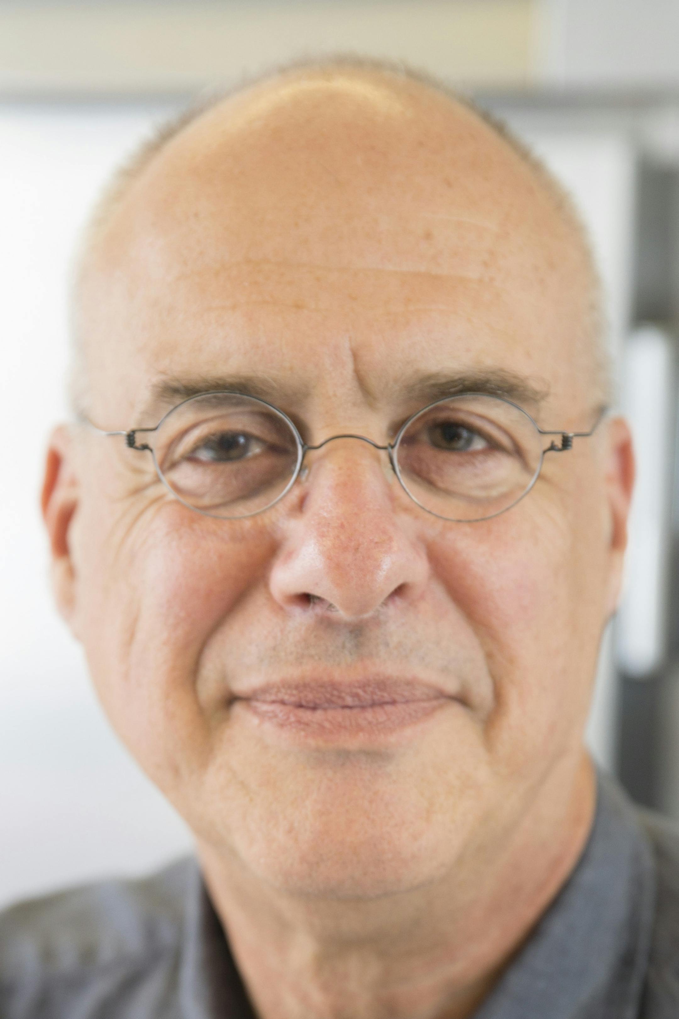 FILE -- Mark Bittman in New York, may 7, 2014. Bittman, cookbook author, chef and former New York Times columnist, is joining the Purple Carrot, one of the many new meal kit delivery services that have sprung up over the last several years. (Tony Cenicola/The New York Times)