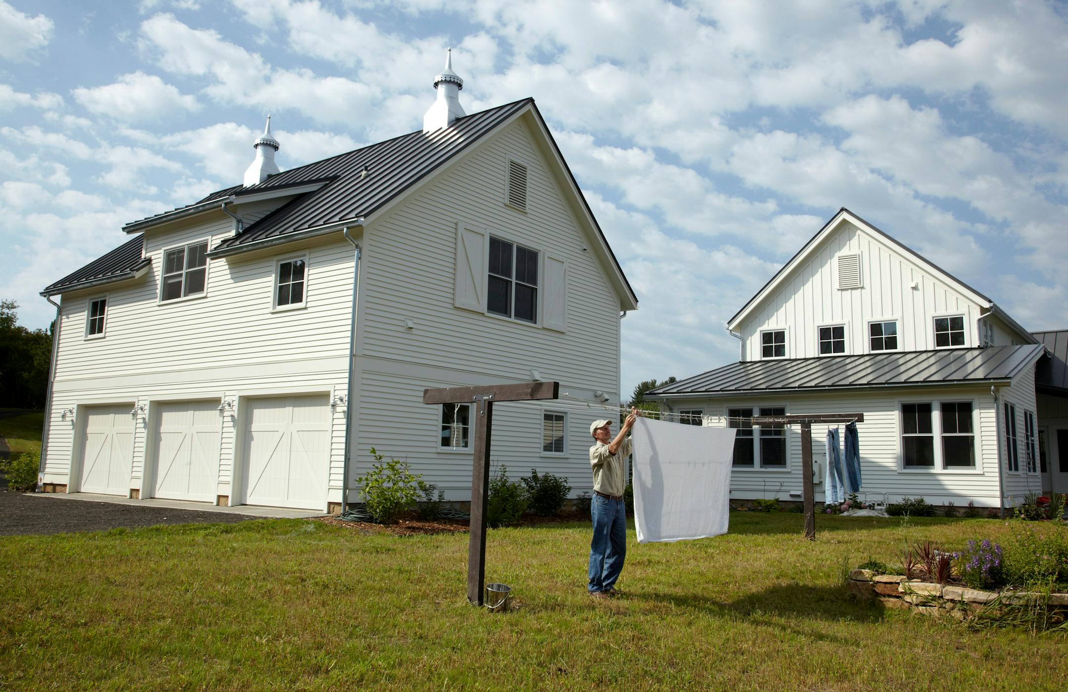 Afton, MN - JobNo_410 - 1009 October 2009 - MHOM Midwest Home: Peter and Jill Vujovich Owner, Vujovich Designer and Builder of his farm and home in rural Afton, MN Date: Thursday August 13, 2009 Photo by ¬© Greenspring Media/Todd Buchanan 2009 Technical Questions: tbuchanan@greenspring.com; Phone: 612-226-5154. Keywords: farm, horses, designer, architect, rural, - Folder: MHOM_1009_410_Vujovich_Idea_Farm