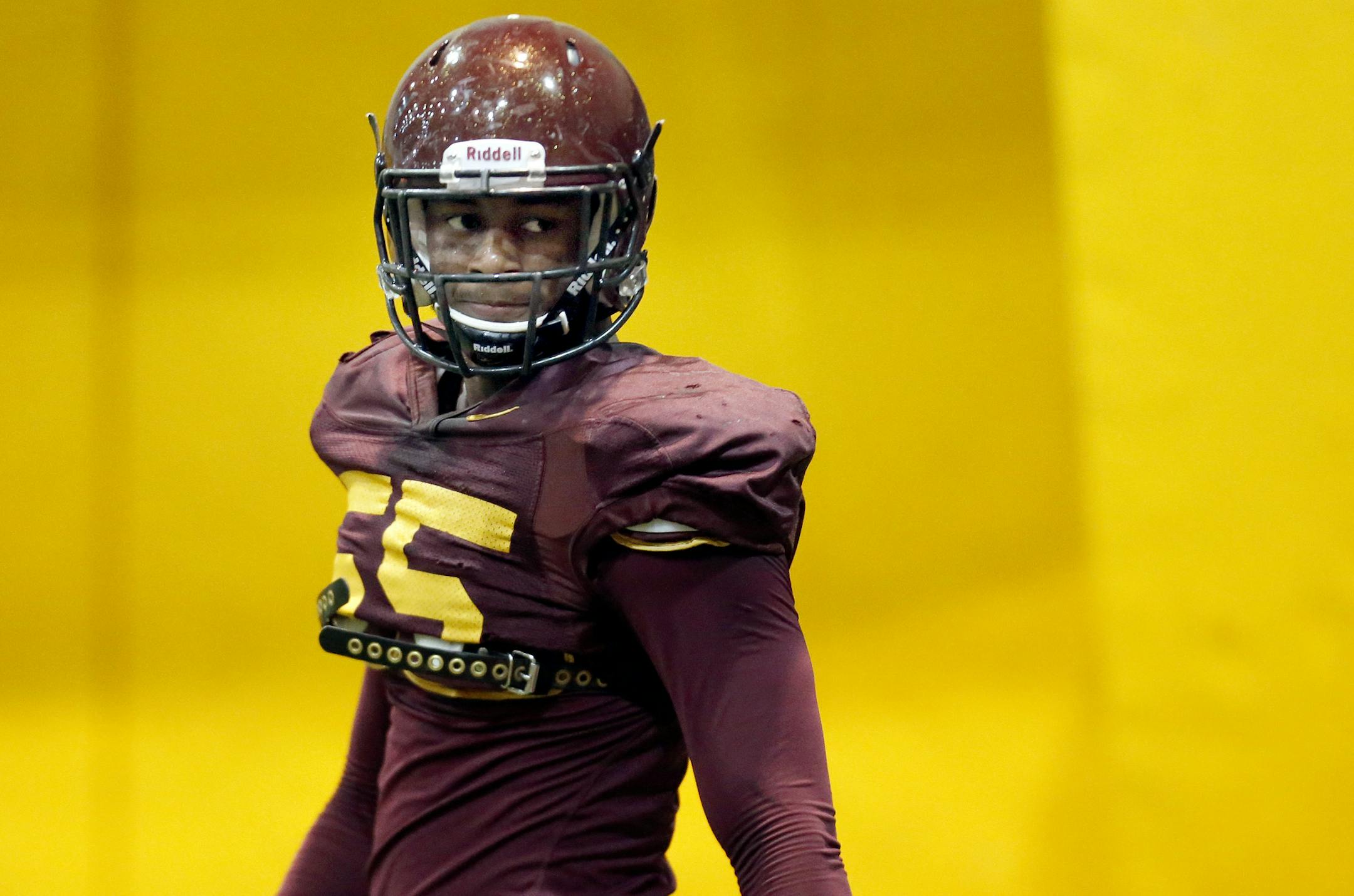 Gophers defensive end Thieren Cockran (55) during practice on Thursday. ] CARLOS GONZALEZ cgonzalez@startribune.com April 18, 2013, Minneapolis, Minn., NCAA, University of Minnesota Gophers Spring Football Practice, at Bierman complex,