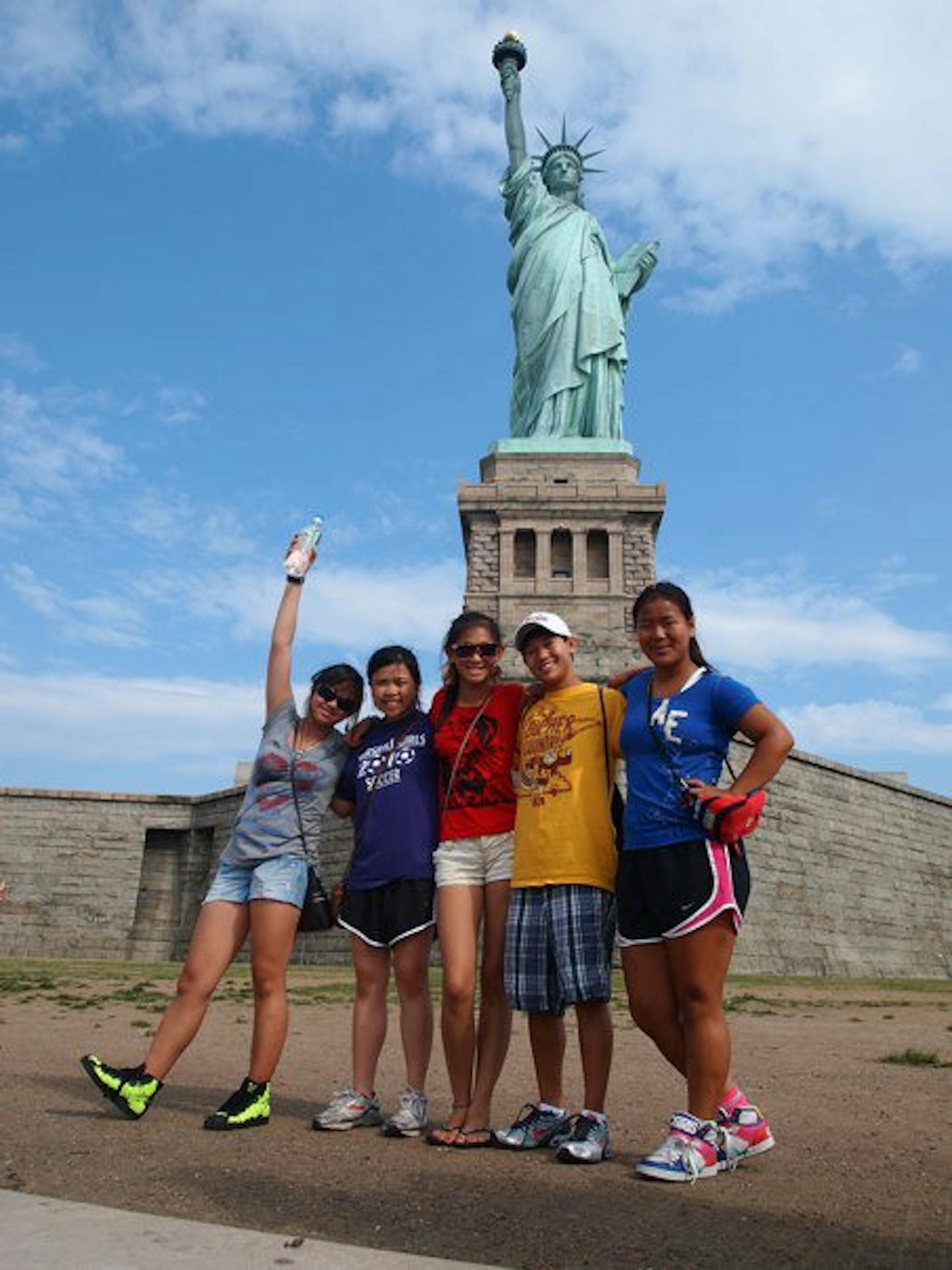 Hydroflites 4-high;Evie Stone top left