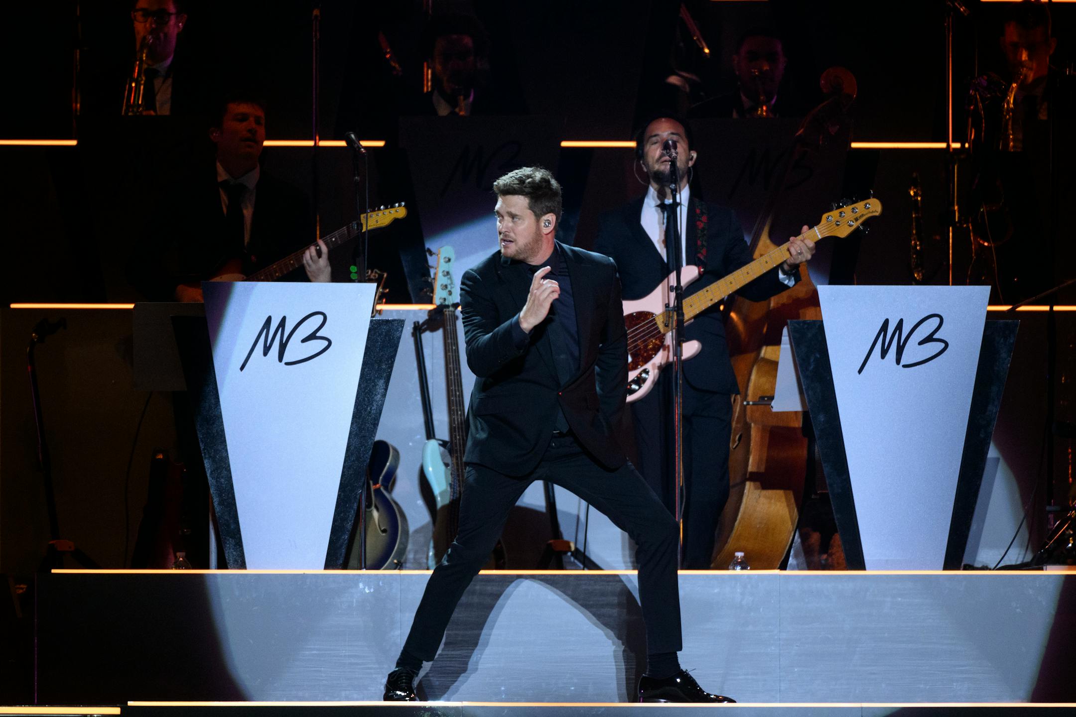 Michael Buble performs Wednesday, Sept. 7, 2022 at Xcel Energy Center in St. Paul, Minn.. ] aaron.lavinsky@startribune.com