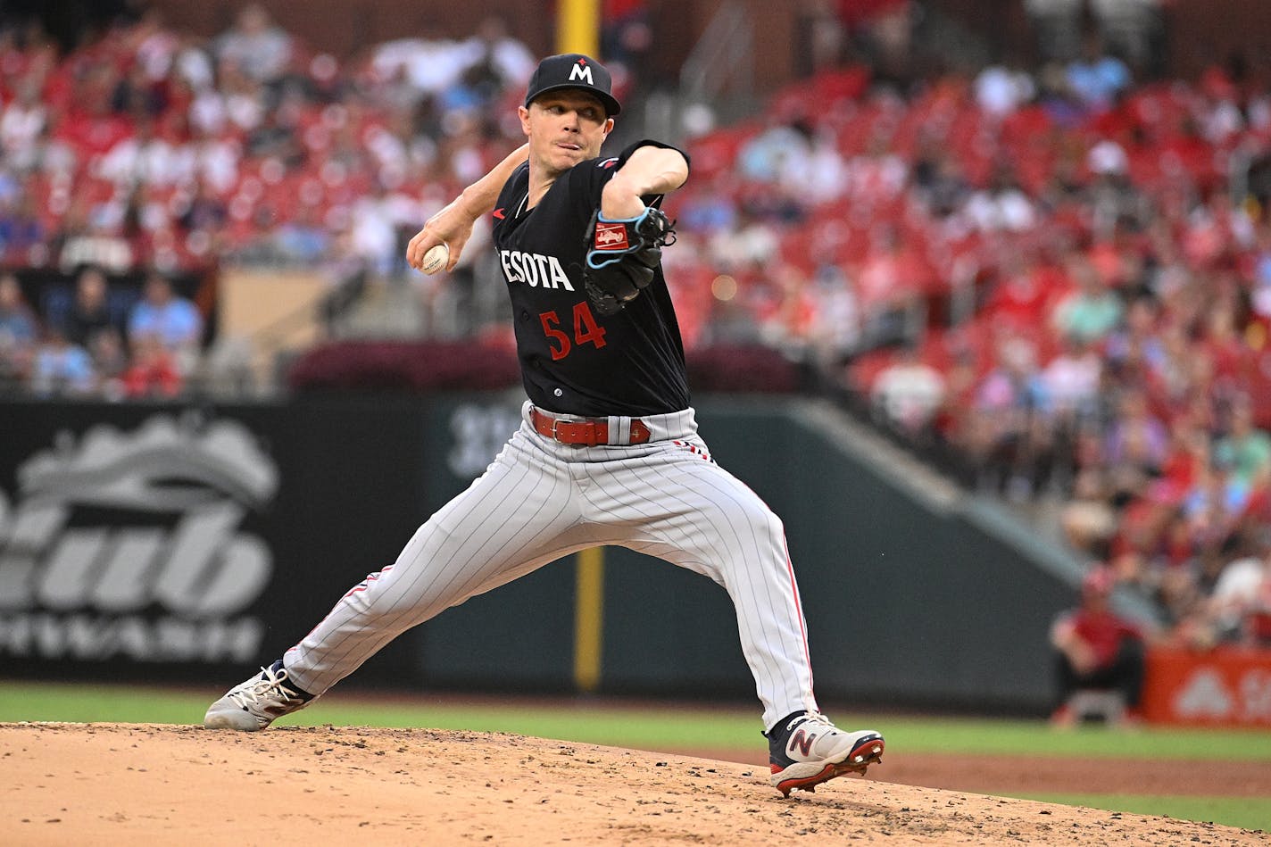 Sonny Gray of the Minnesota Twins pitches against the St. Louis Cardinals in the second inning at Busch Stadium on Thursday, Aug. 3, 2023, in St. Louis. (Joe Puetz/Getty Images/TNS) ORG XMIT: 86431286W