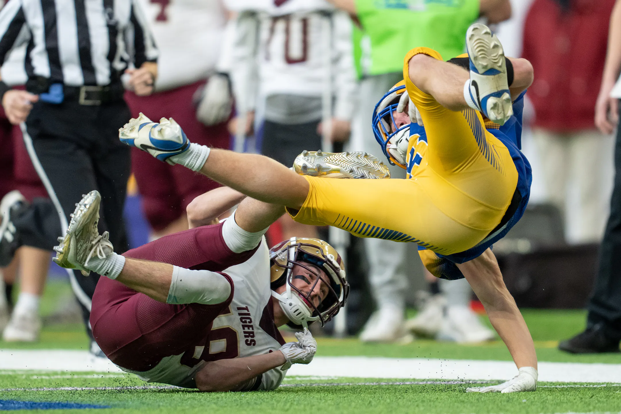 Minneota overwhelms Springfield in Class 1A Prep Bowl, wins ninth state ...