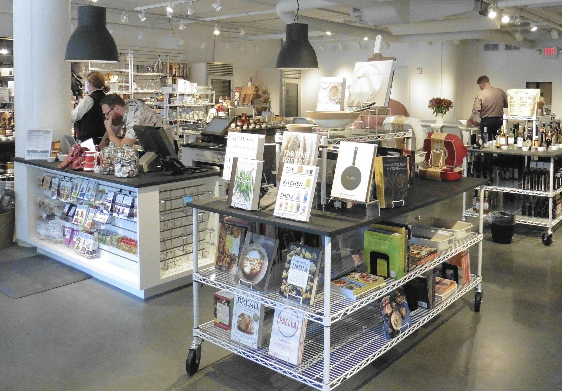 Cooks of Crocus Hill has opened a new shop in the North Loop.