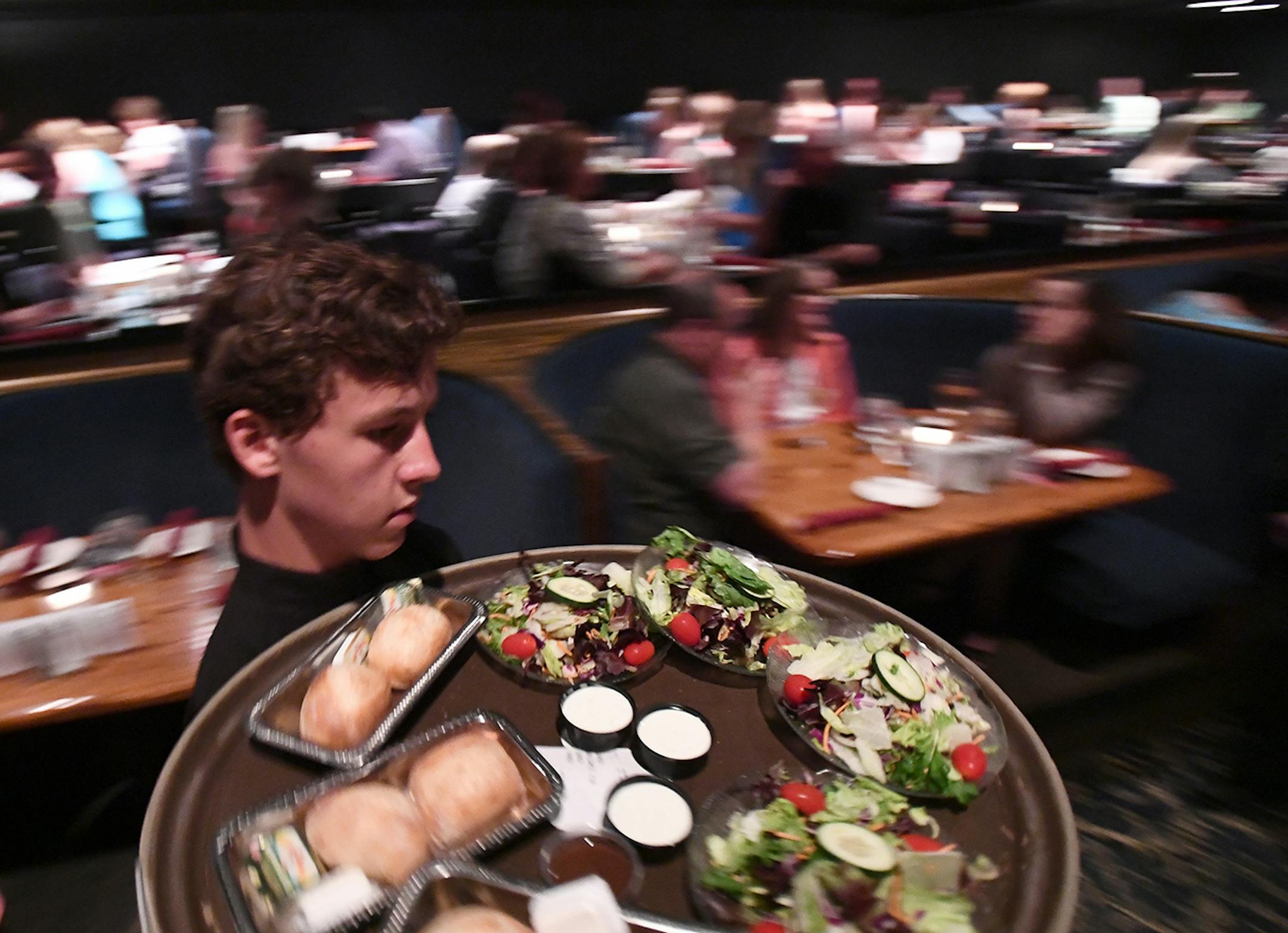 On a Friday night at Chanhassen, an army of waiters, bussers, cooks and sous chefs await the onslaught of serving more than 700 diners in the course of two hours.