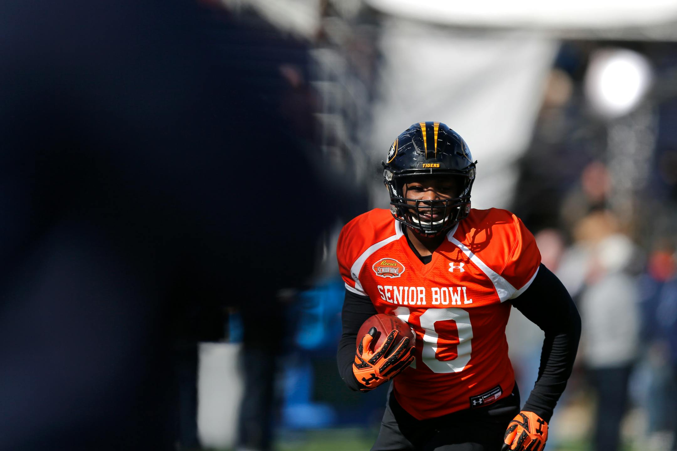 Missouri ILB Kentrell Brothers (10) runs through drills during NCAA college football practice for the Senior Bowl