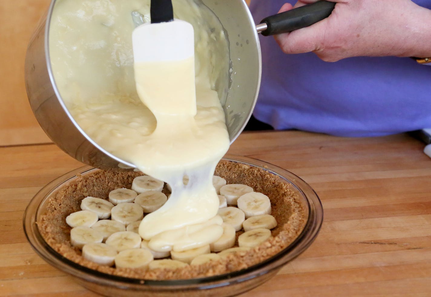 Banana Cream Pie, step by step process for making crust and custard Friday, April 10, 2015, in Edina, MN.](DAVID JOLES/STARTRIBINE)djoles@startribune.com Banana Cream Pie, step by step process for making crust and custard.