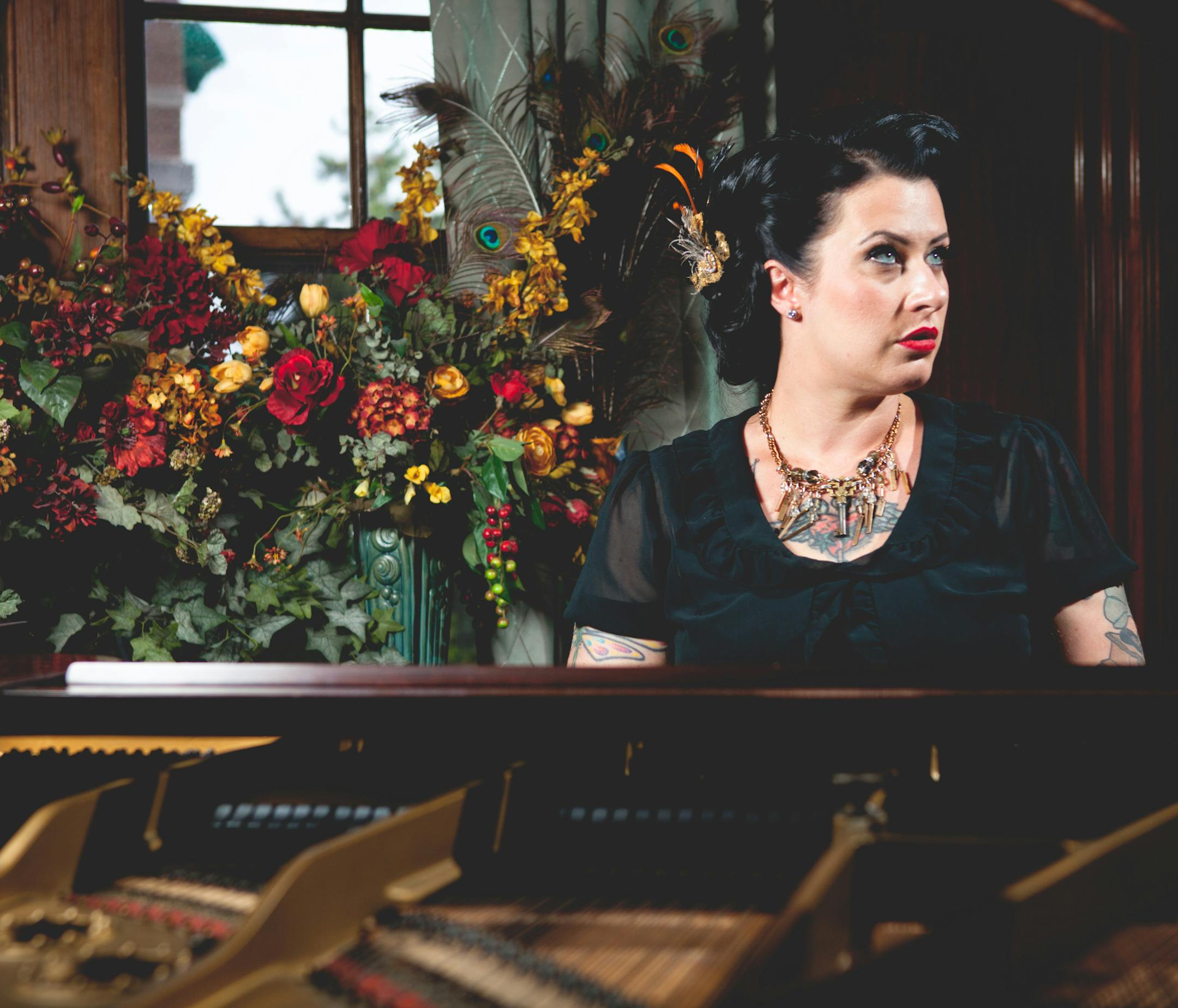 Davina and the Vagabonds
Davina Lozier Photo: Garrett Born