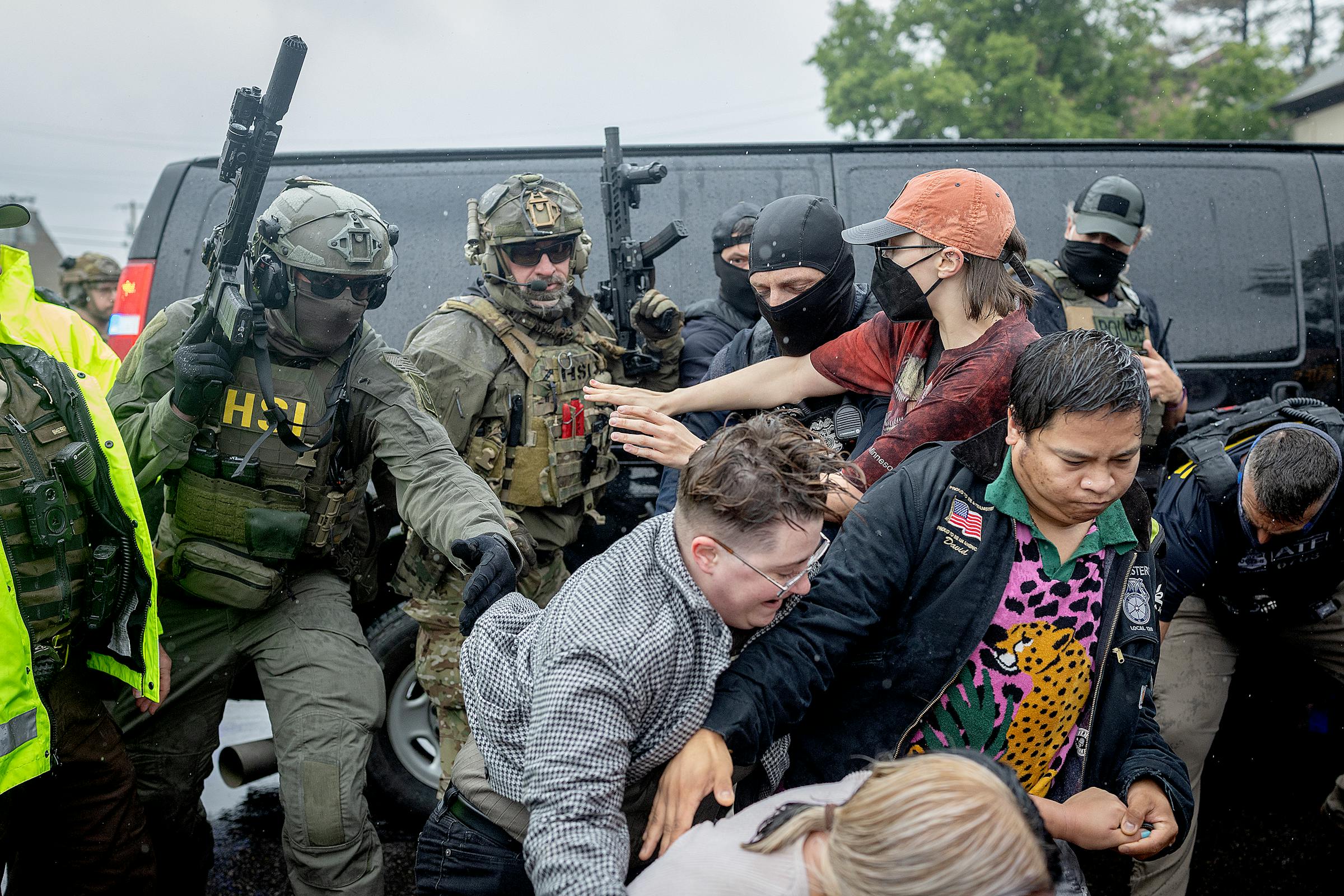 ICE defends law enforcement action in south Minneapolis