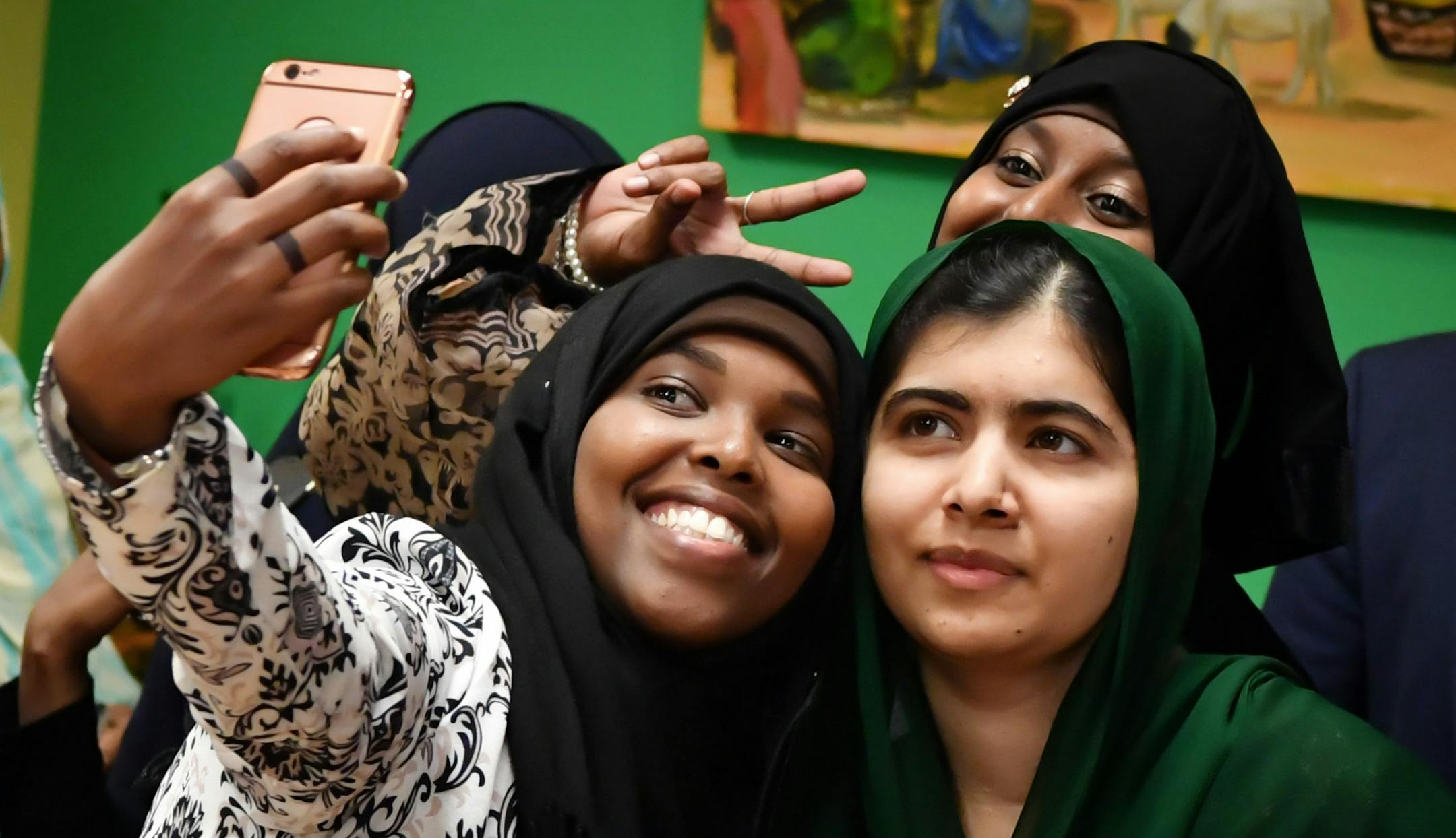 Malala Yousafzai spoke with a group of mostly Somali girls from the Newcomer Academy program in Minneapolis. After the discussion the girls did what teen girls do in the U.S., waited in line to pose to pose for selfies. ] GLEN STUBBE * gstubbe@startribune.com Monday, July 25, 2016 Malala Yousafzai, the youngest Nobel Peace Prize winner, surprised students from the Newcomer Academy program by showing up to a lunch being held for them at the Afro Deli.