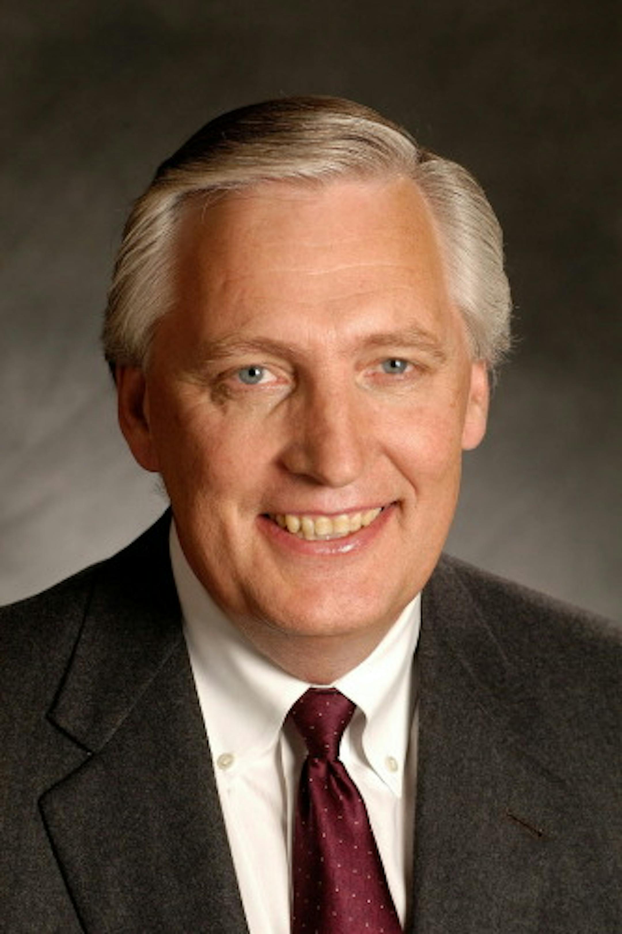 Elwyn Tinklenberg ran unsuccessfully against U.S. Rep. Michele Bachmann in Minnesota's Sixth Congressional District in 2008. He planned another campaign for 2010, but has changed his mind and said he is not runing.