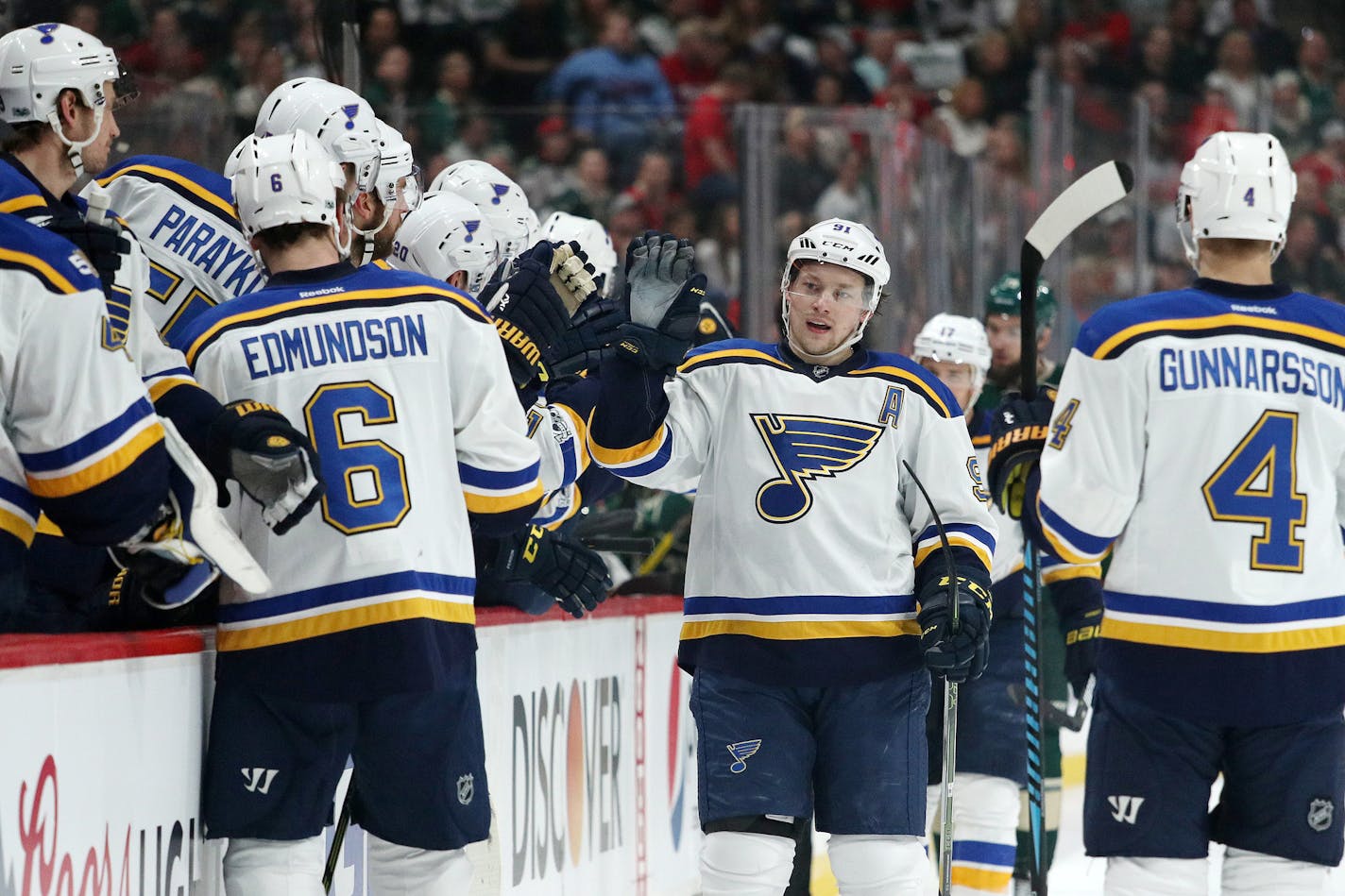 Right winger Vladimir Tarasenko (91) got the Blues on the board with a first-period goal at Xcel Energy Center on Saturday.