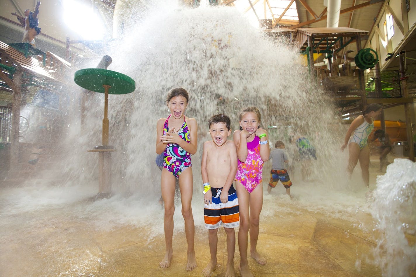 Children enjoy Fort Mackenzie attraction at a Great Wolf resort.