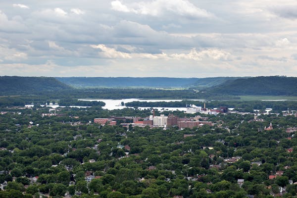 The Mississippi River is seen in the distance from Grandad Bluff in La Crosse. ] COURTNEY PEDROZA • courtney.pedroza@startribune.com June 22-24, 201