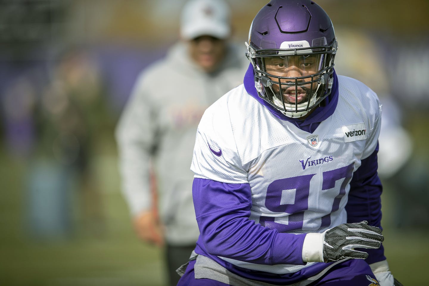 Minnesota Vikings defensive end Everson Griffen works out during NFL football practice, Wednesday, Oct. 24, 2018, in Eagan, Minn. The Vikings will gradually work in Griffen this week in his return from mental health treatment, with his playing status for the upcoming game against New Orleans yet to be determined. (Elizabeth Flores/Star Tribune via AP)