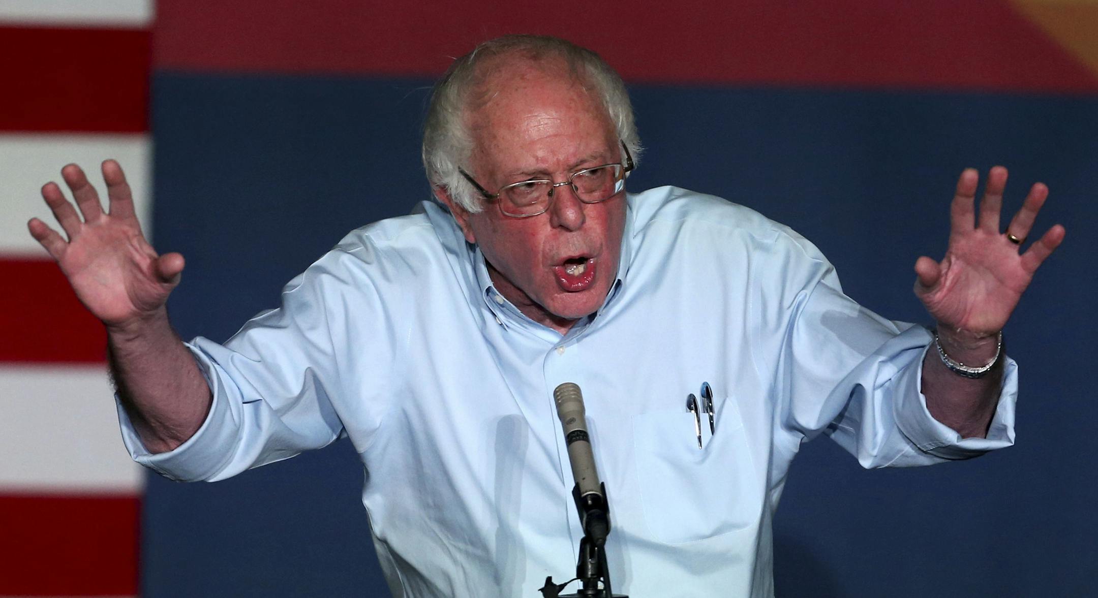 Vermont Senator Bernie Sanders at an early vote rally at the University of Arizona, Tuesday, Oct. 18, 2016, Tucson, Ariz. (Kelly Presnell/Arizona Daily Star via AP)