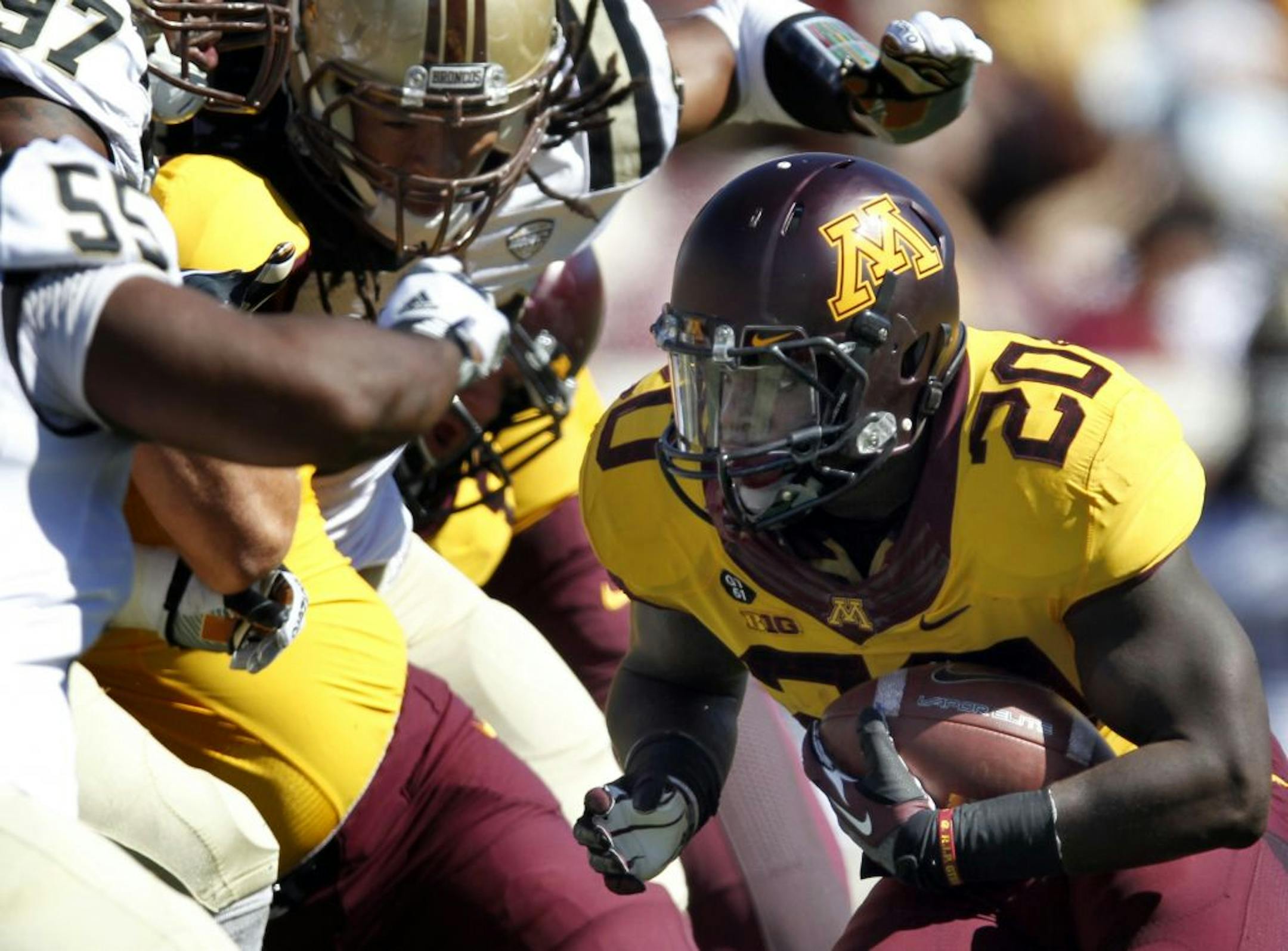 Minnesota running back Donnell Kirkwood