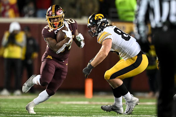 Minnesota Gophers running back Mohamed Ibrahim (24) rushes the ball during the fourth quarter of an NCAA football game Saturday, Nov. 19, 2022 at Hunt
