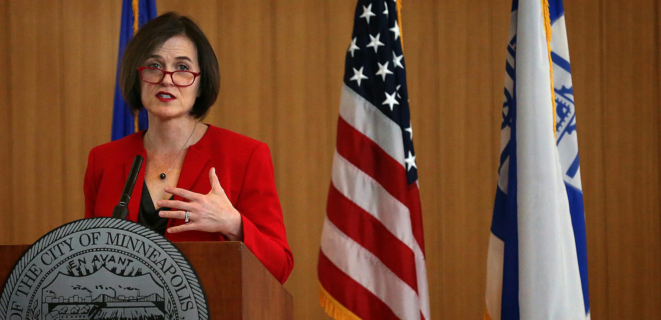 Mayor Betsy Hodges delivers State of the City address at the American Swedish Institute (Larson Hall). ] JIM GEHRZ ï james.gehrz@startribune.com / Minneapolis, MN / April 2, 2015 /12:00 PM - BACKGROUND INFORMATION: Mayor Betsy Hodges delivers State of the City address at the American Swedish Institute (Larson Hall). ORG XMIT: MIN1504021808181499