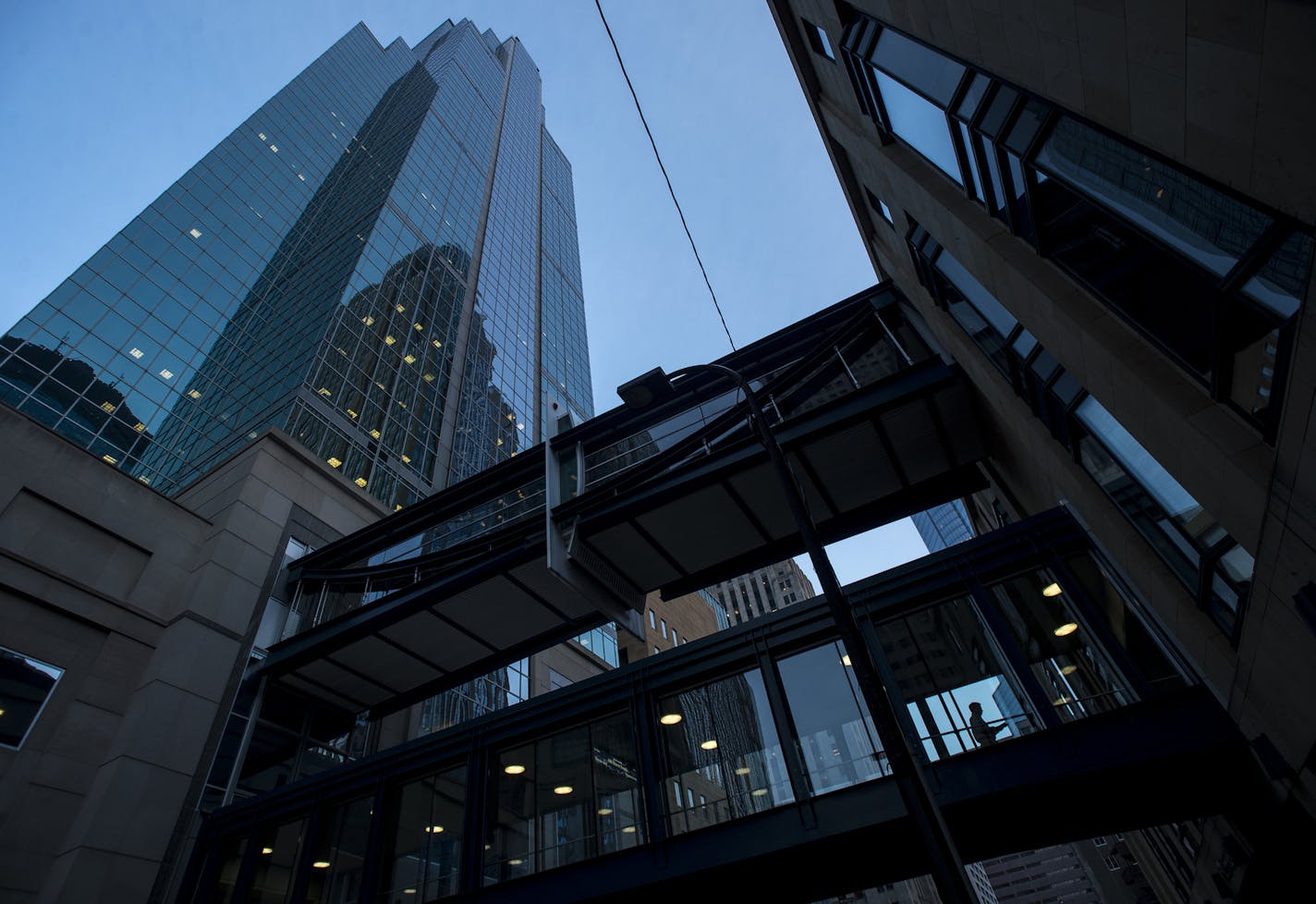 Skyways across S. 6th Street connect the second and fourth floors of RBC Plaza and Gaviidae Common, a reminder of Gaviidae&#x2019;s beginning as shops with a fourth-floor food court.