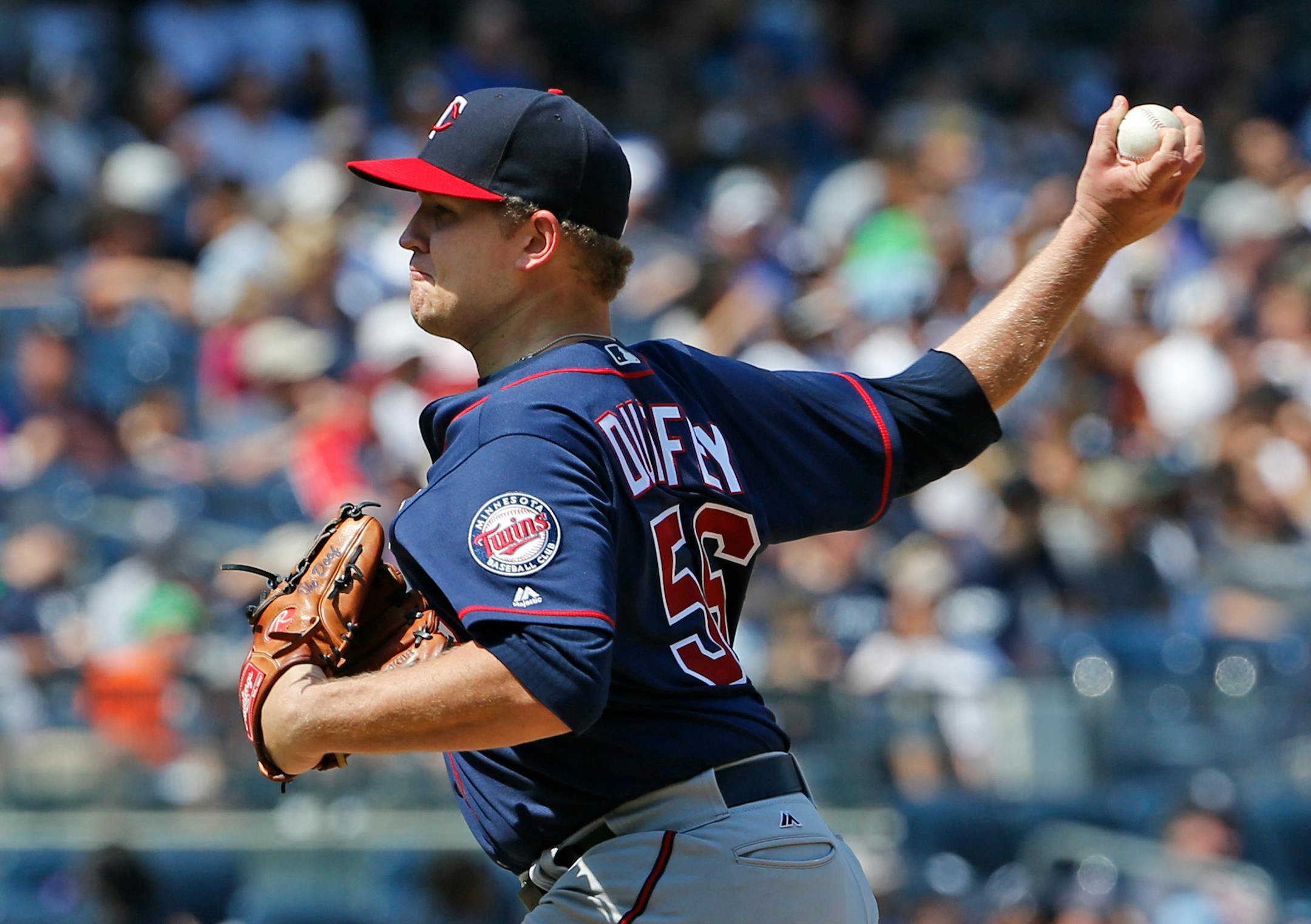 Twins pitcher Tyler Duffey delivered during the eighth inning Sunday against the Yankees.