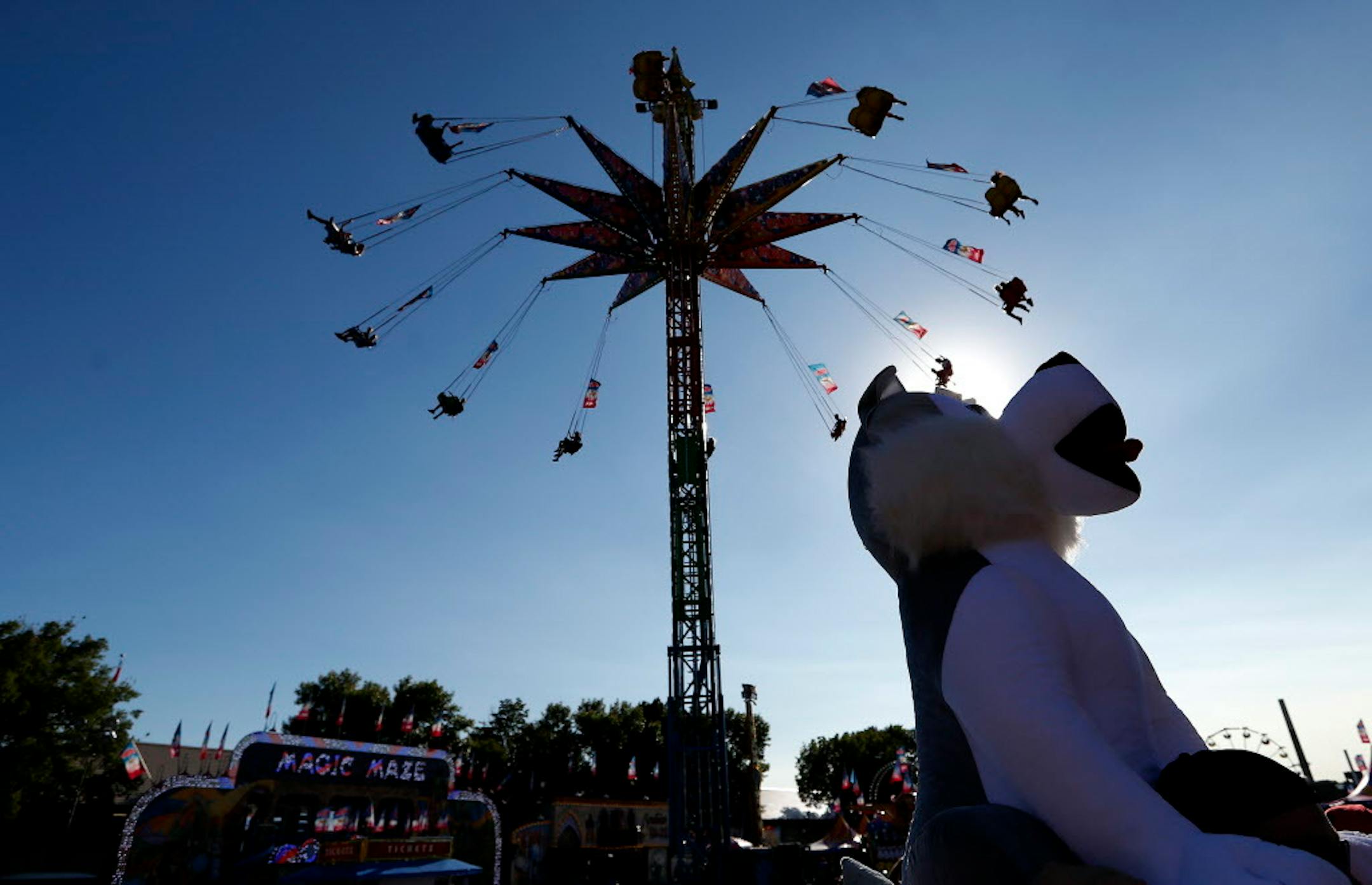 Christian Olheiser, 17, of Rochester carried a large stuffed animal through the Midway at the Minnesota State Fair on Wednesday. ] CARLOS GONZALEZ cgonzalez@startribune.com - August 31, 2016, Falcon Heights, MN, Minnesota State Fair, Feature