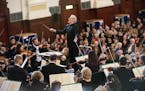 Minnesota Orchestra music director Osmo V&#xe4;nsk&#xe4; conducts during the concert. ] LEILA NAVIDI &#x2022; leila.navidi@startribune.com BACKGROUND 