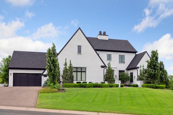 Gophers football coach P.J. Fleck has listed the 'resort-style' Edina home he's lived in since coming to Minnesota.