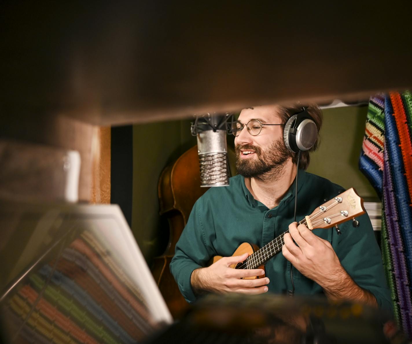 Taylor Donskey taught an online ukulele class.