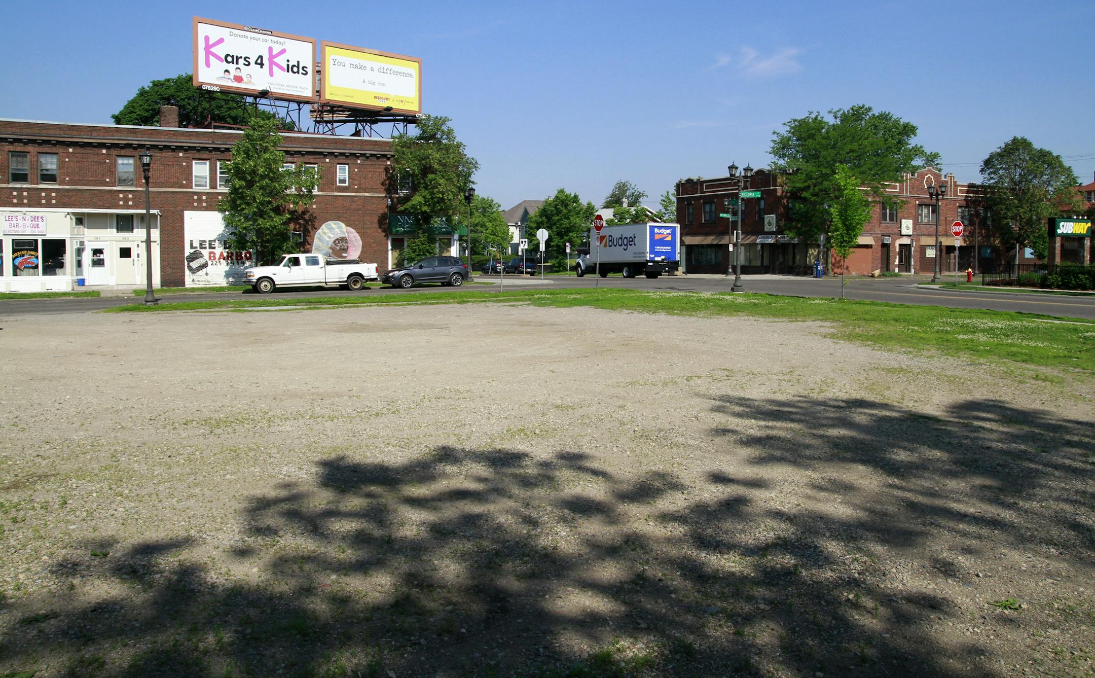 Vacant lot at the corner of Victoria and Selby Av. ] Plans looking at developing empty lots along Selby Av in St. Paul. - see rendering showing proposed project on this site Tom Sweeney, Star tribune, June 10 2015, St.Paul, MN