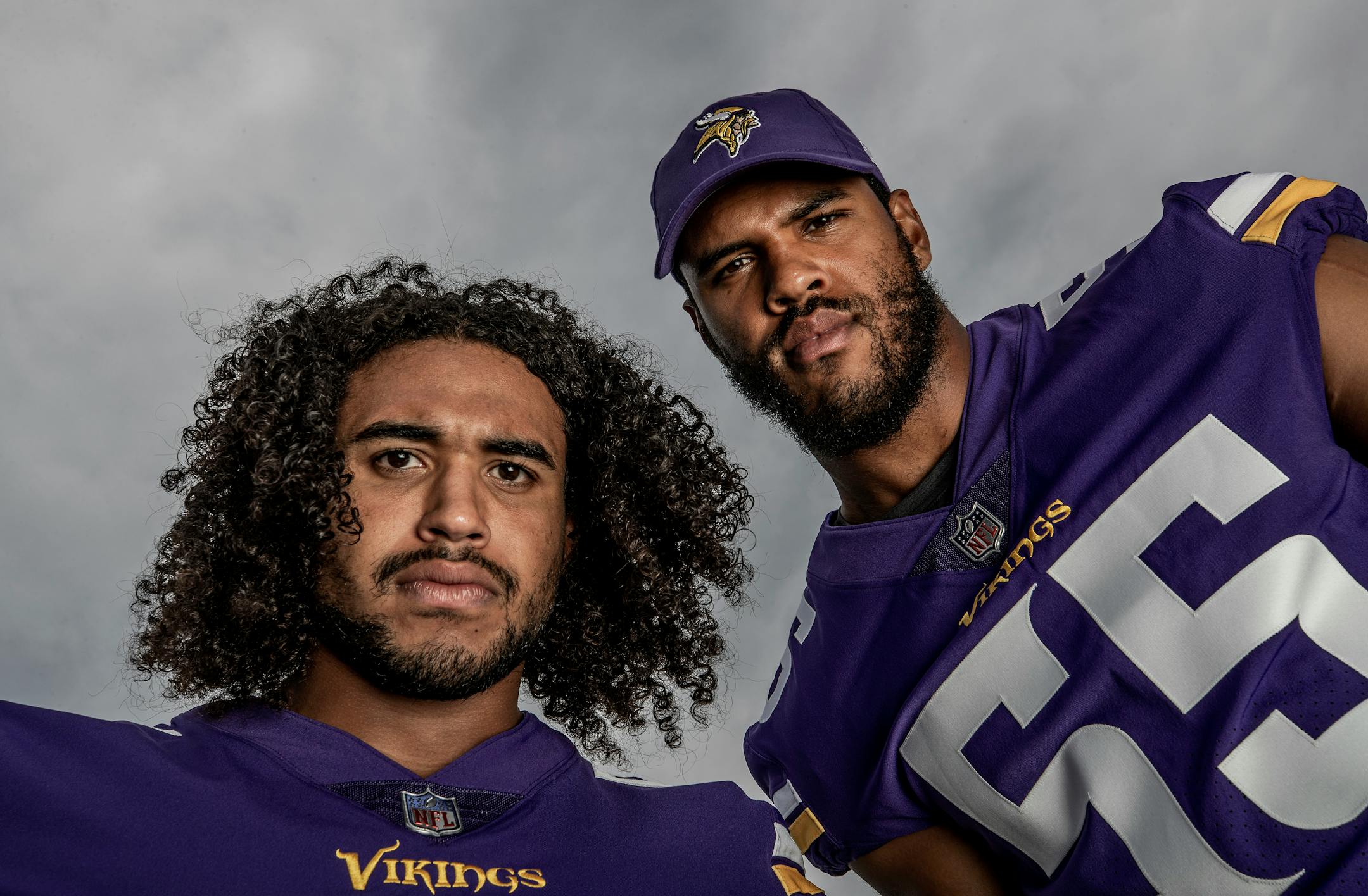 Vikings linebackers Eric Kendricks and Anthony Barr posed last season.