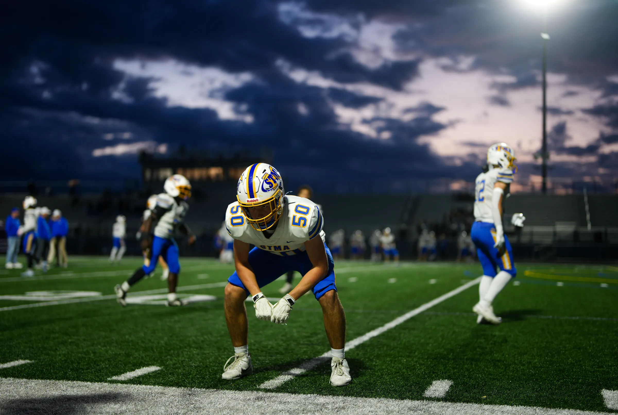 MN Class 6A high school football first round playoff scores