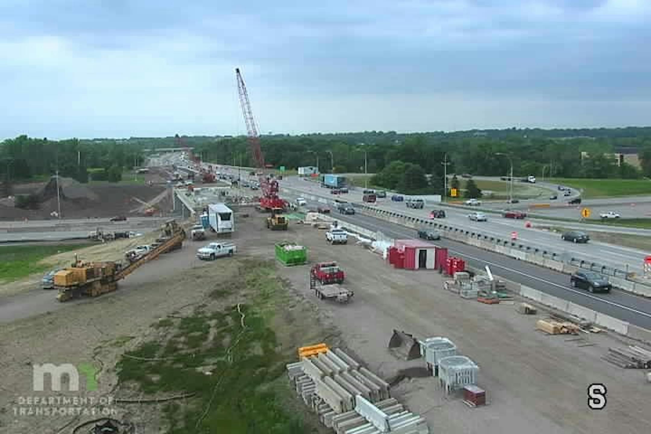 More than 250 people viewed a self-guided online study MnDOT posted in April about long-term plans for the I-94/694/494 interchange in Woodbury and Oakdale.