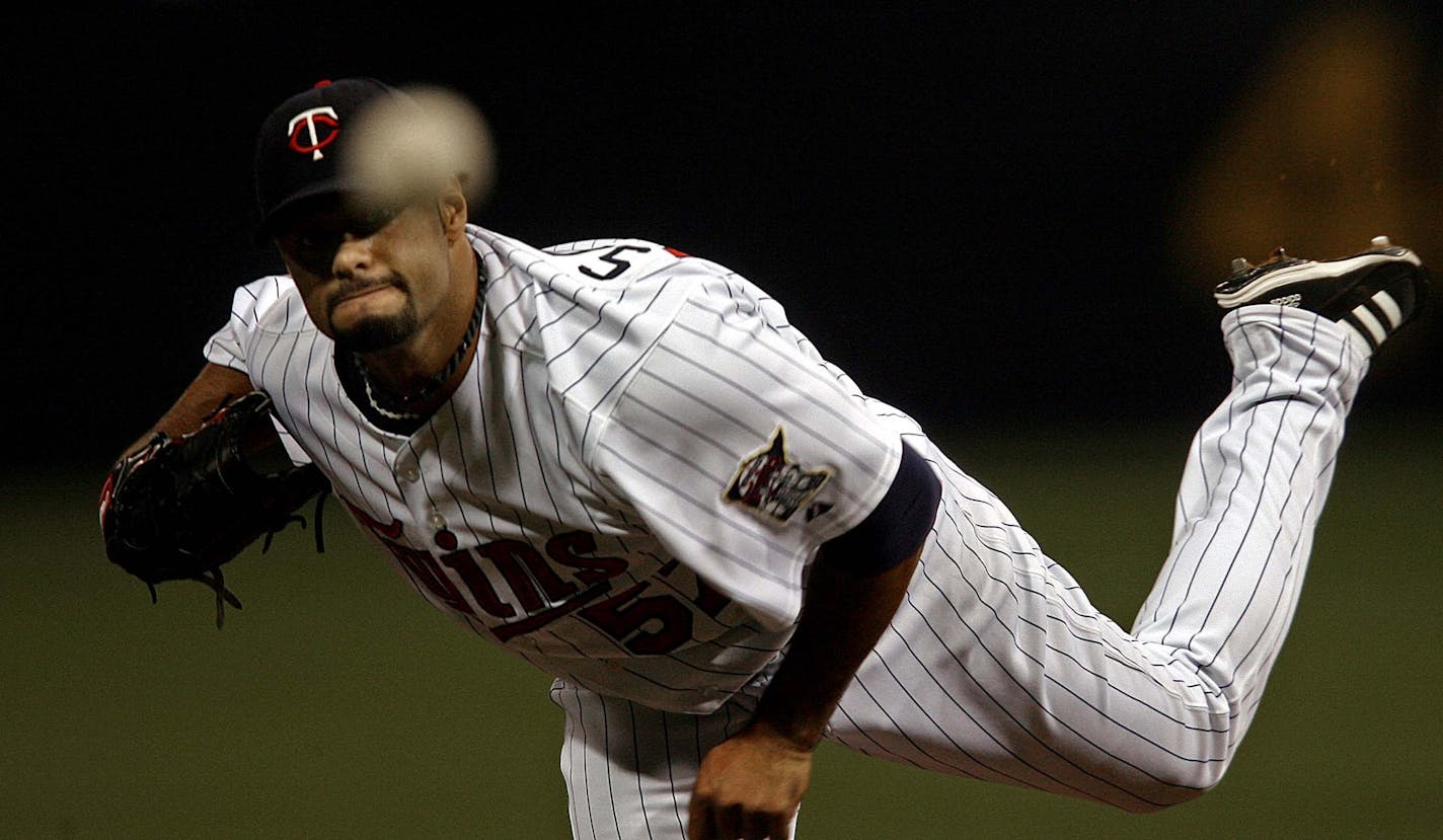 JIM GEHRZ &#x2022; jgehrz@startribune.com
Minneapolis/September 15, 2007/6:00PM
Minnesota Twins starting pitcher Johan Santana gave up four runs to Detroit in the first inning at the Metrodome Metrodome September 15, 2007.