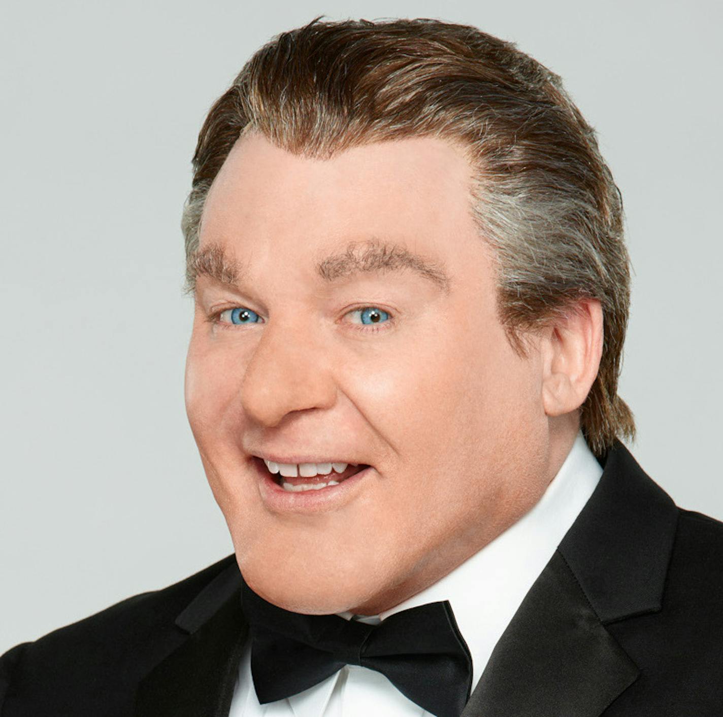 THE GONG SHOW - ABC&#xed;s &#xec;The Gong Show&#xee; is hosted by Tommy Maitland (Mike Myers). (ABC/Bob D'Amico)