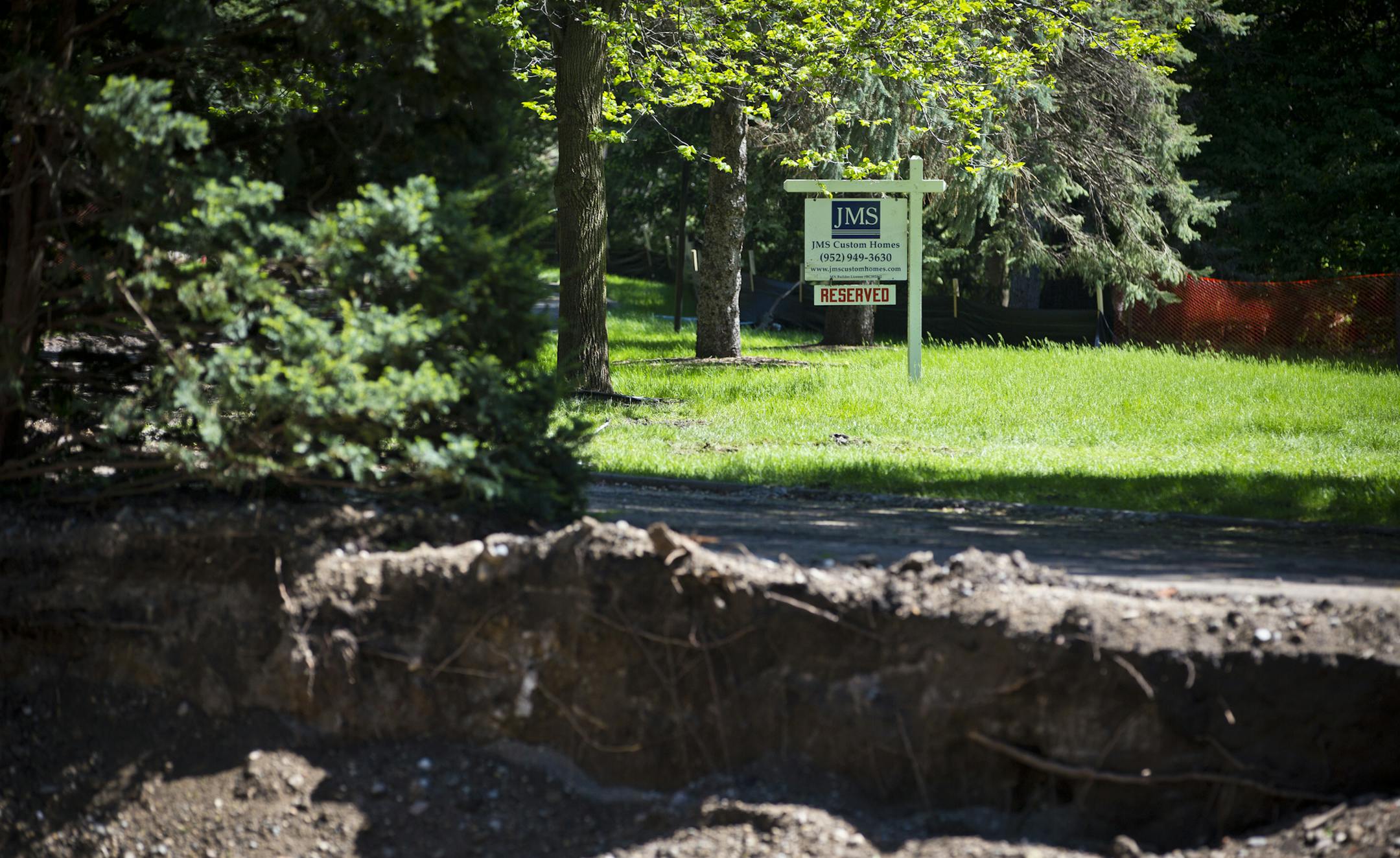 Construction at 3516 Rainbow Drive photographed on Friday, May 31, 2013, Minnetonka, Minn. A large estate home was torn down last month to be subdivided into seven homes. ] (RENEE JONES SCHNEIDER * reneejones@startribune.com)