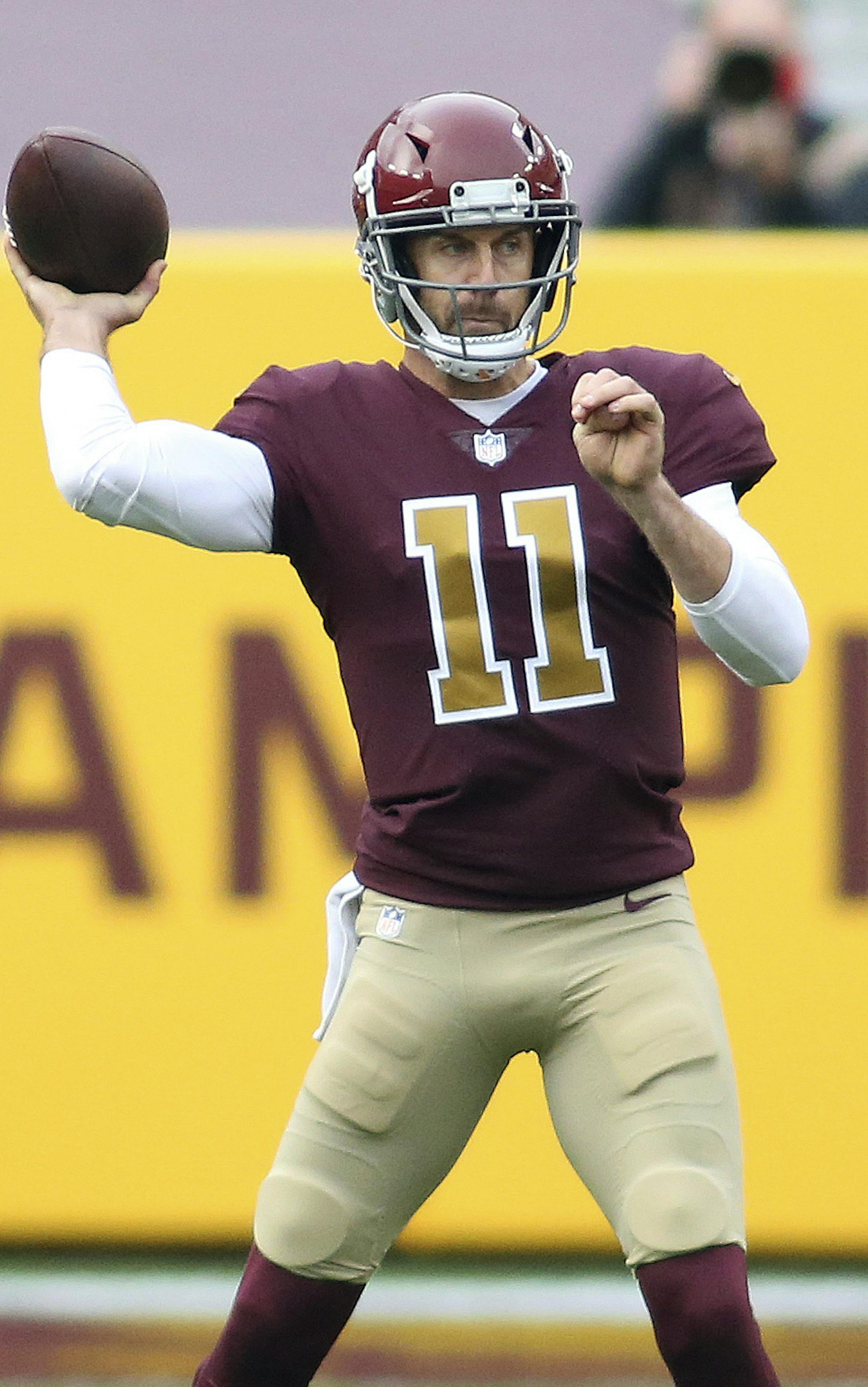 Alex Smith has bounced back from a horrific leg injury to lead Washington into playoff contention even though its record is just 3-7