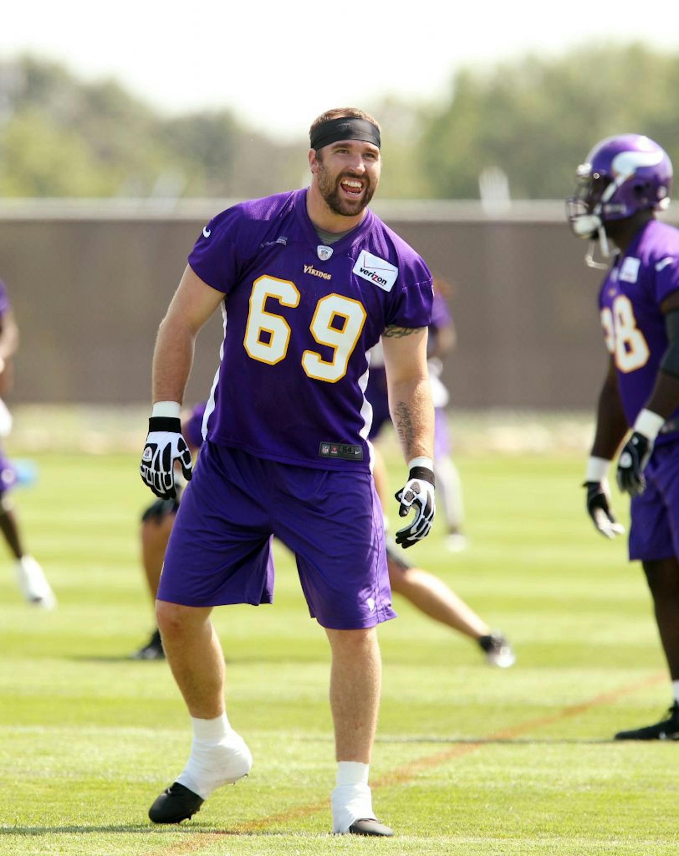 Minnesota Vikings defensive end Jared Allen