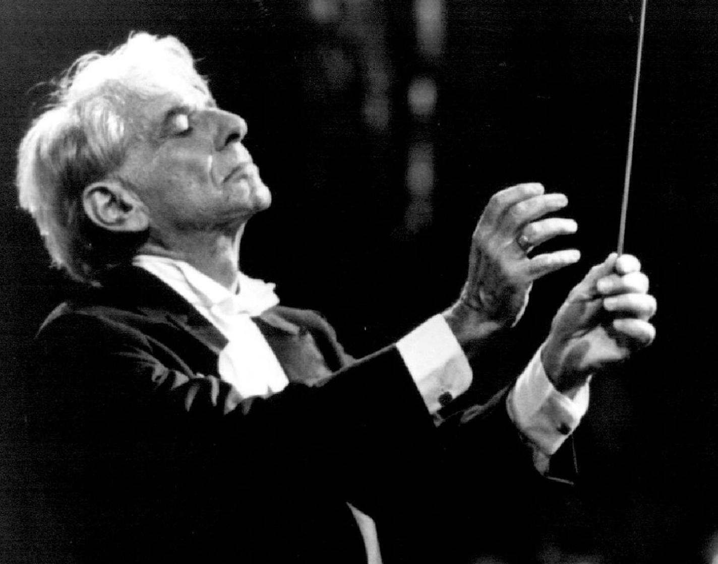 BERNSTEIN ON BRAHMS - Leonard Bernstein conducts the Vienna Philharmonic in Brahms' Second Symphony Friday, April 17, 9:00 p.m. (ET) on GREAT PERFORMANCES. (Check local listings.) Presented on public television by WNET/New York, BERNSTEIN ON BRAHMS: SYMPHONY NO. 2 continues Bernstein's ongoing cycle of Brahms' orchestral works, which began on GREAT PERFORMANCES last year. The one-hour special was filmed in the historic "Golden Hall" of Vienna's Musikverein. ORG XMIT: MIN2017012320043515