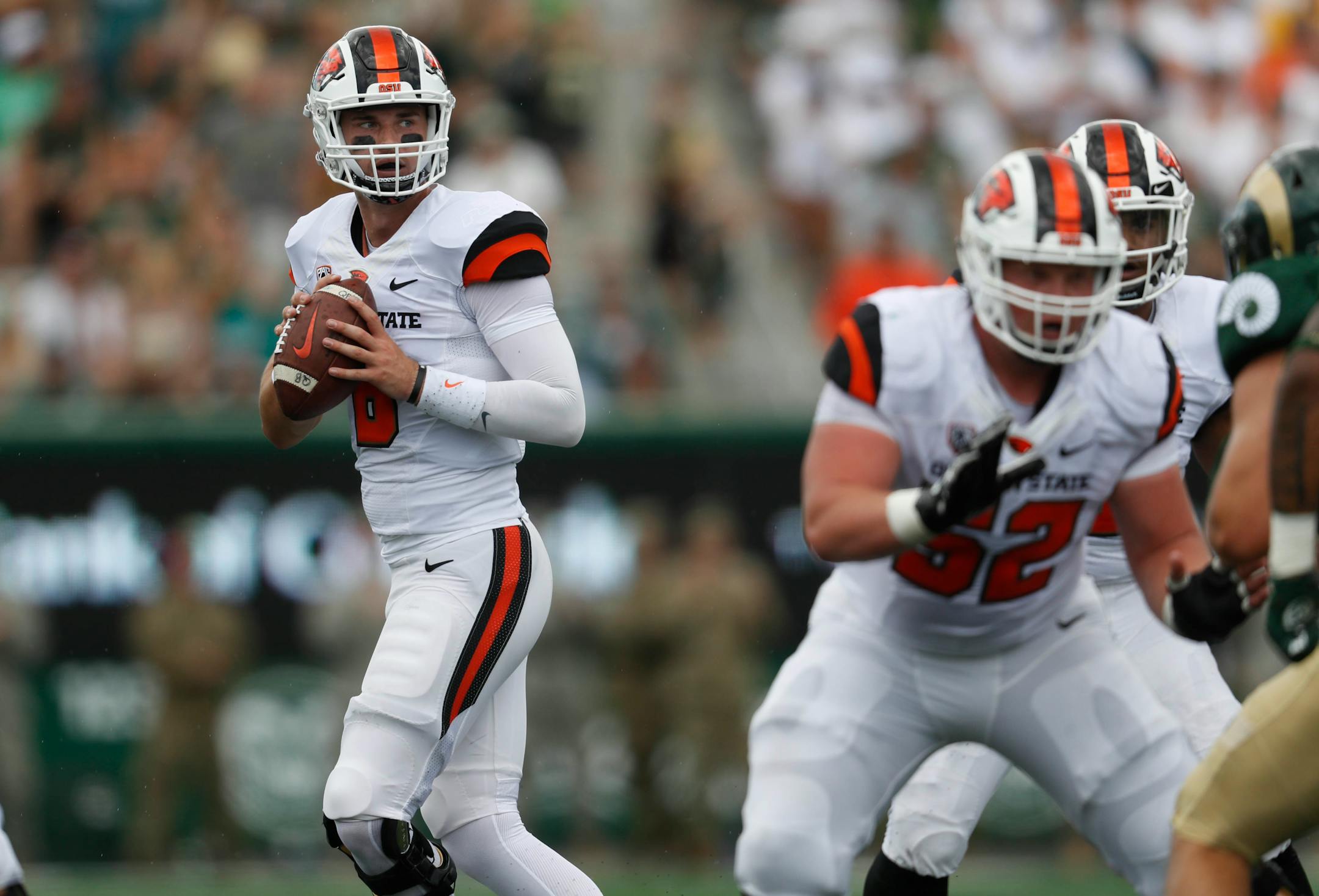 Oregon State Beavers quarterback Jake Luton