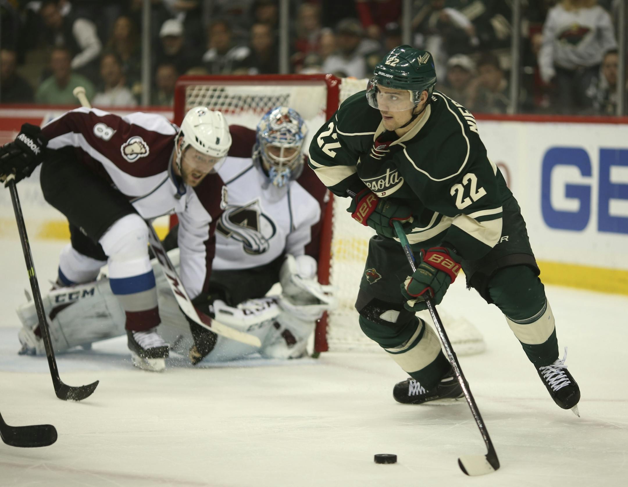Minnesota Wild right wing Nino Niederreiter (22) looked for a teammate to pass to in the third period Thursday night at Xcel Energy Center.
