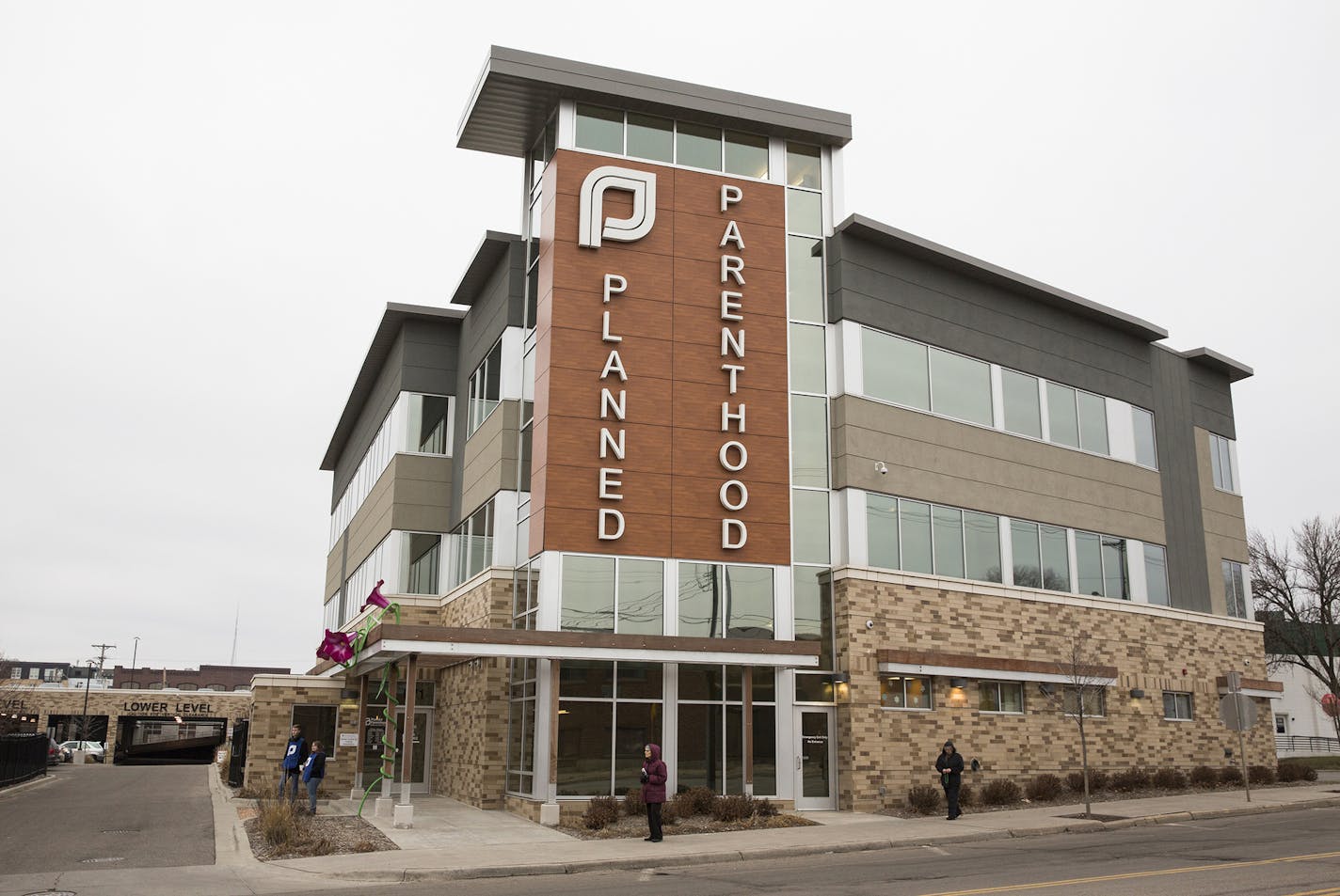 The Planned Parenthood Minnesota, South Dakota and North Dakota headquarters in St. Paul on Thursday, December 10, 2105. ] (Leila Navidi/Star Tribune) leila.navidi@startribune.com ORG XMIT: MIN1512101506121753