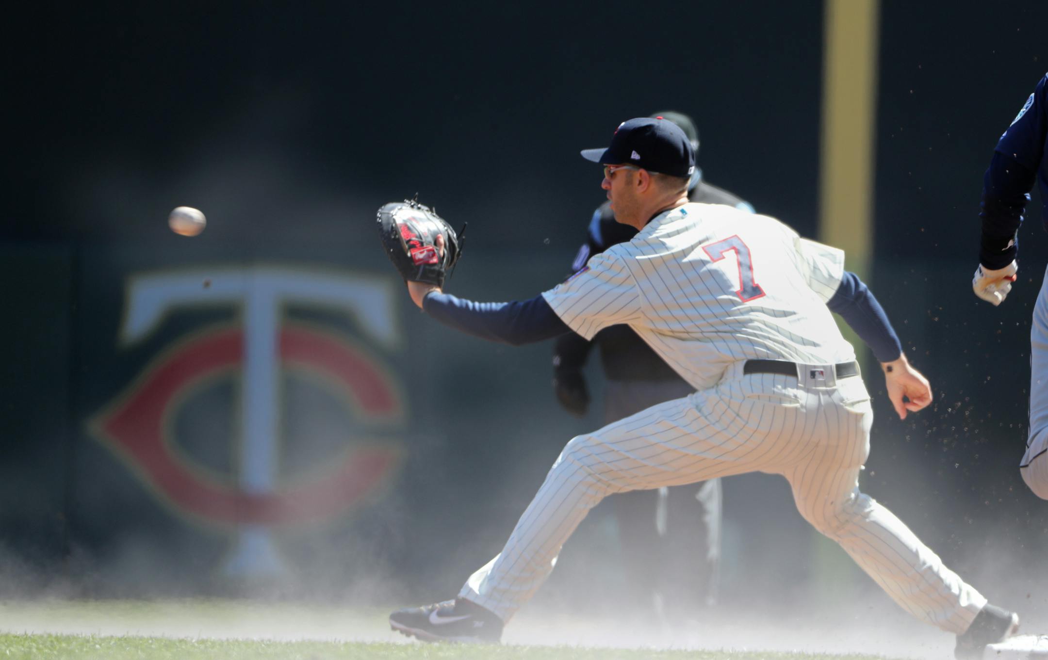 Steam from the heated field rose up as Twins first baseman Joe Mauer was on the bag as Seattle's Dee Gordon ground out in the first inning.