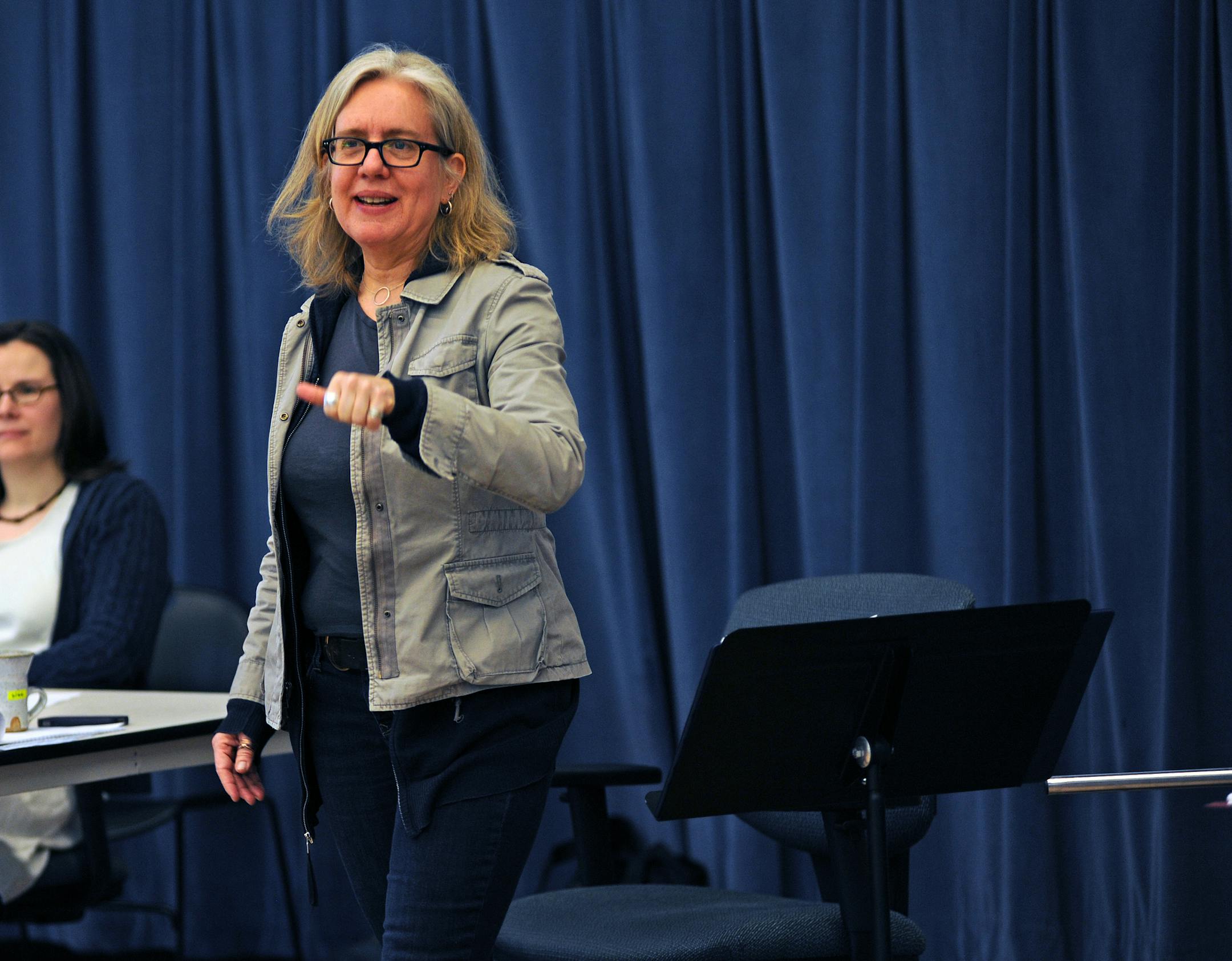 Director Lisa Peterson during a rehearsal of Bruce Norris' play, "Clybourne Park." at the Guthrie Theater on Friday May 24, 2013 ] Richard.Sennott@startribune.com Richard Sennott/Star Tribune. , Minneapolis Minn. Friday 5/24/13) ** (cq) ORG XMIT: MIN1305300836010406