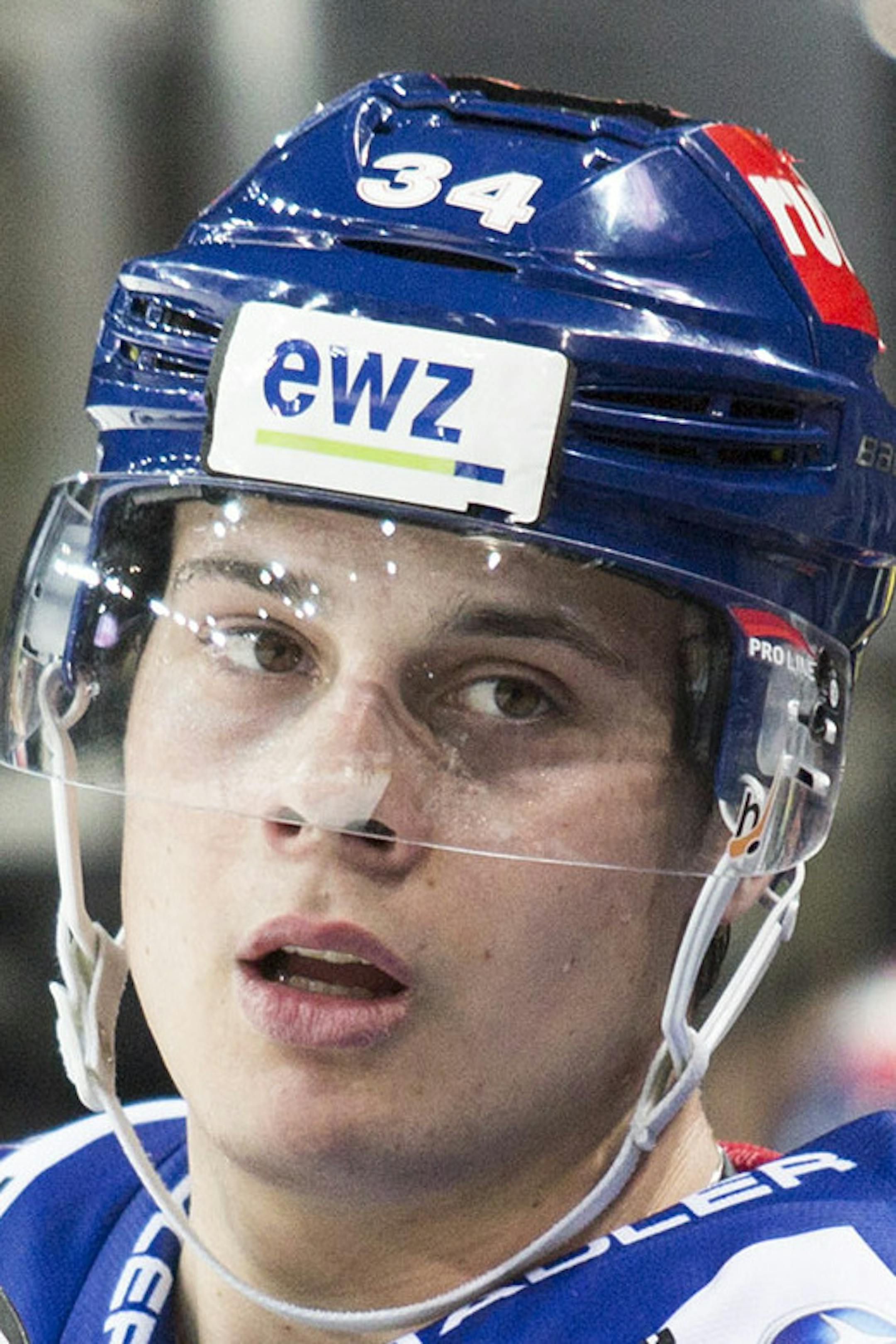 Auston Matthews at a game in Zurich, Dec. 4, 2015. Matthews, who has scored 11 goals and nine assists in 20 games for the first-place Zurich Lions, is an 18-year-old prodigy from Arizona who chose to spend a year competing professionally in Switzerland instead of playing college hockey or joining a junior team. (Pascal Mora/The New York Times)